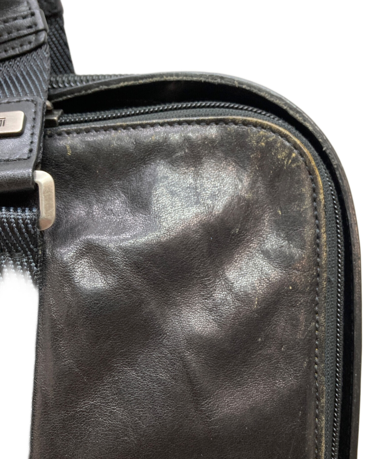 中古・古着通販】TUMI (トゥミ) ALPHA BRAVOオールレザー2WAYブリーフ