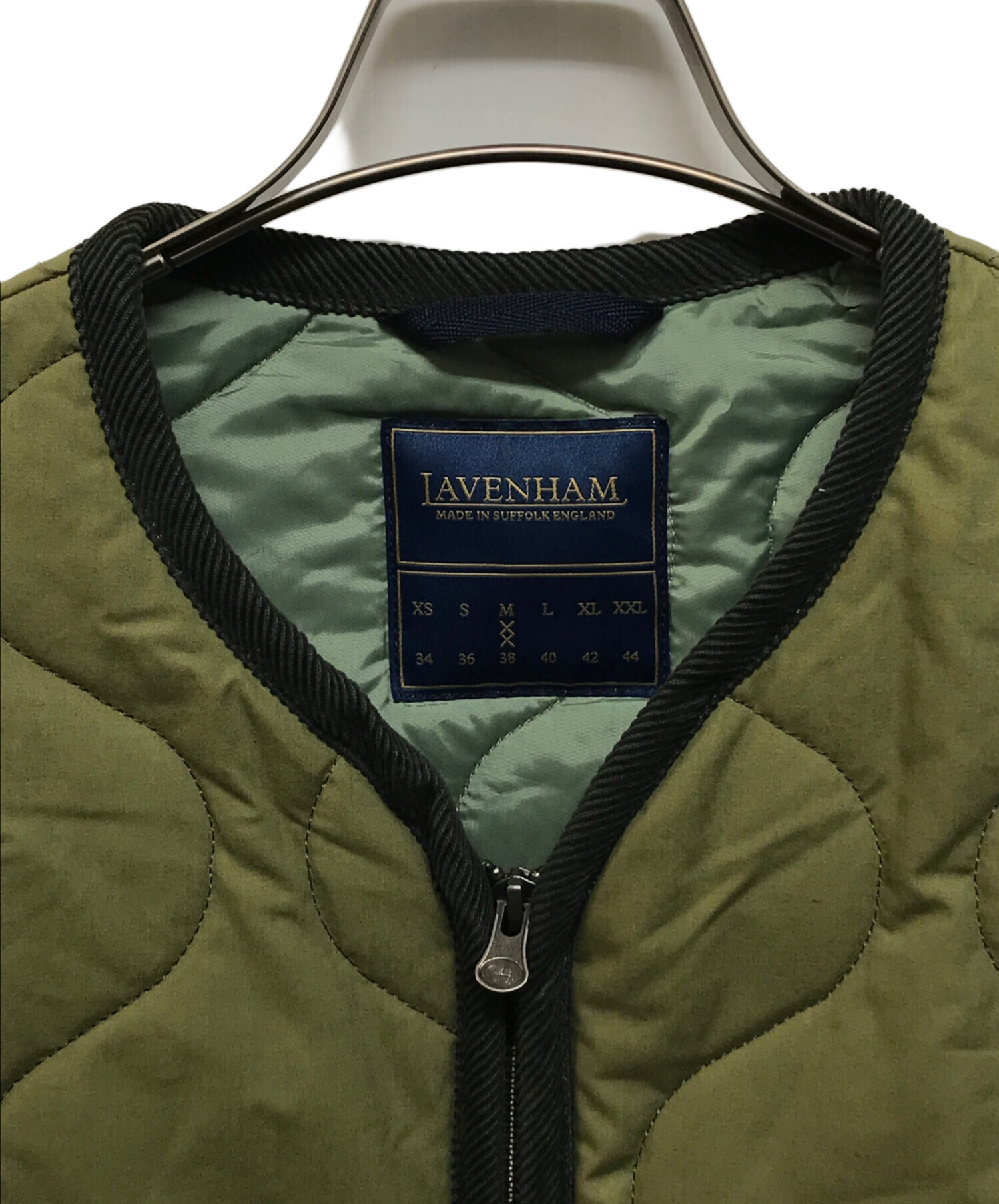 新品未使用✨現行 ラベンハム キルティング ベスト ナイロン カーキ 38 中古・古着通販】LAVENHAM (ラベンハム) キルティングベスト カーキ