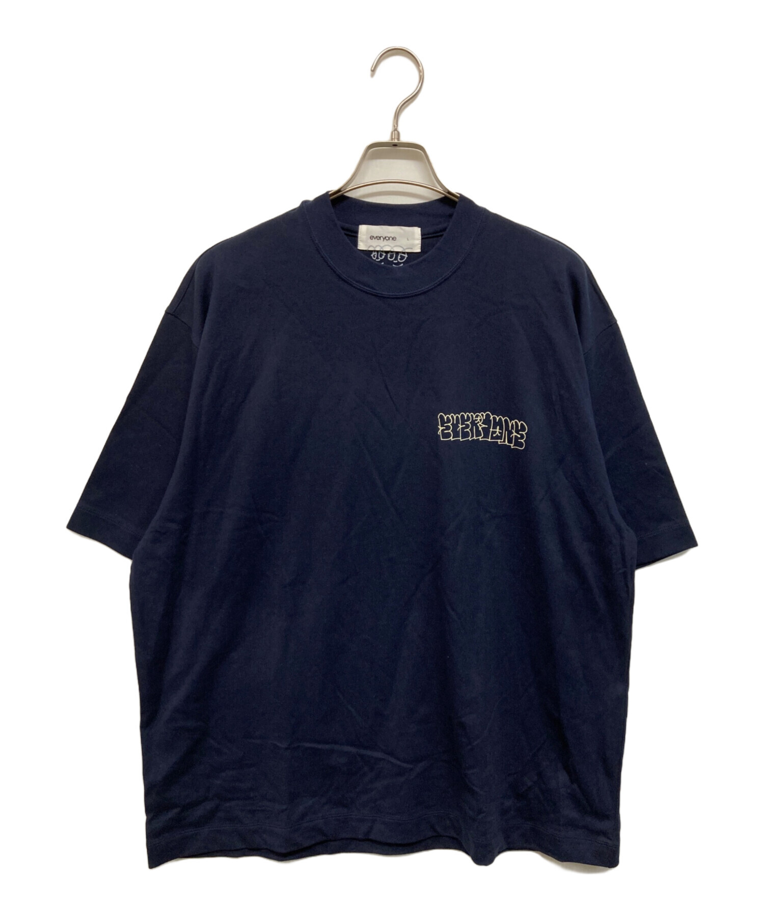中古・古着通販】everyone (エブリワン) SKETCHY LOGO SHORT SLEEVE