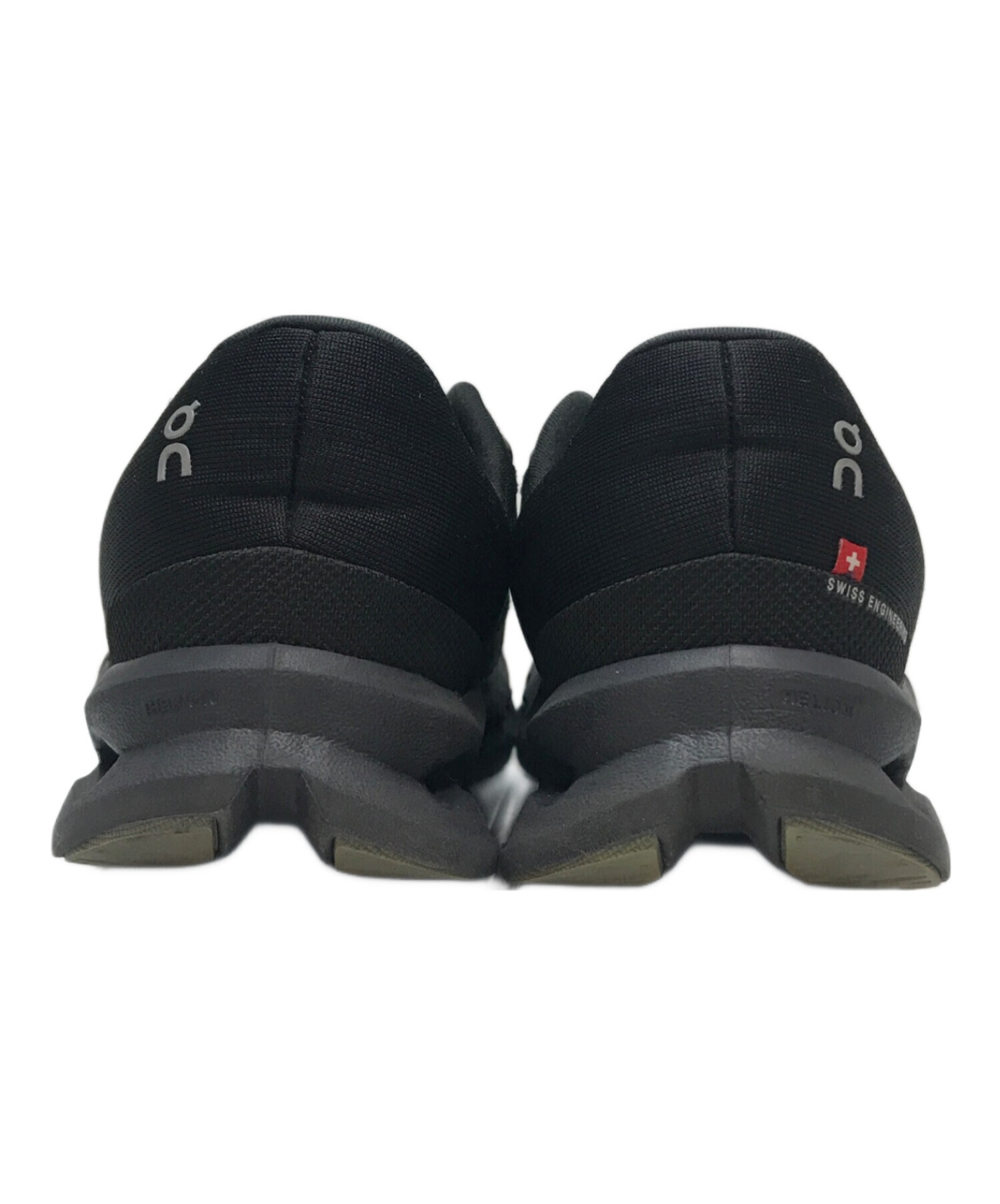 中古・古着通販】on (オン) CLOUDSURFER ローカットスニーカー