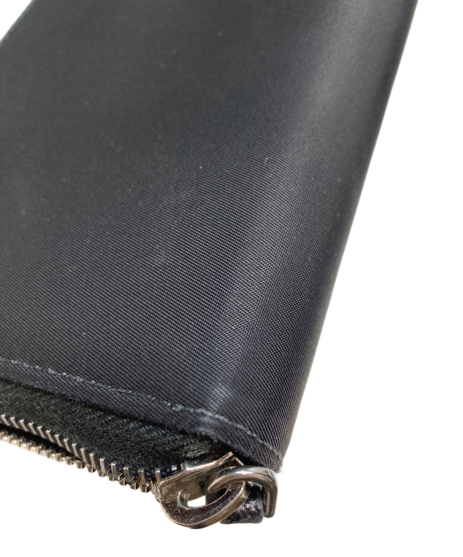 中古・古着通販】PRADA (プラダ) TESSUTO ラウンドファスナー ナイロン