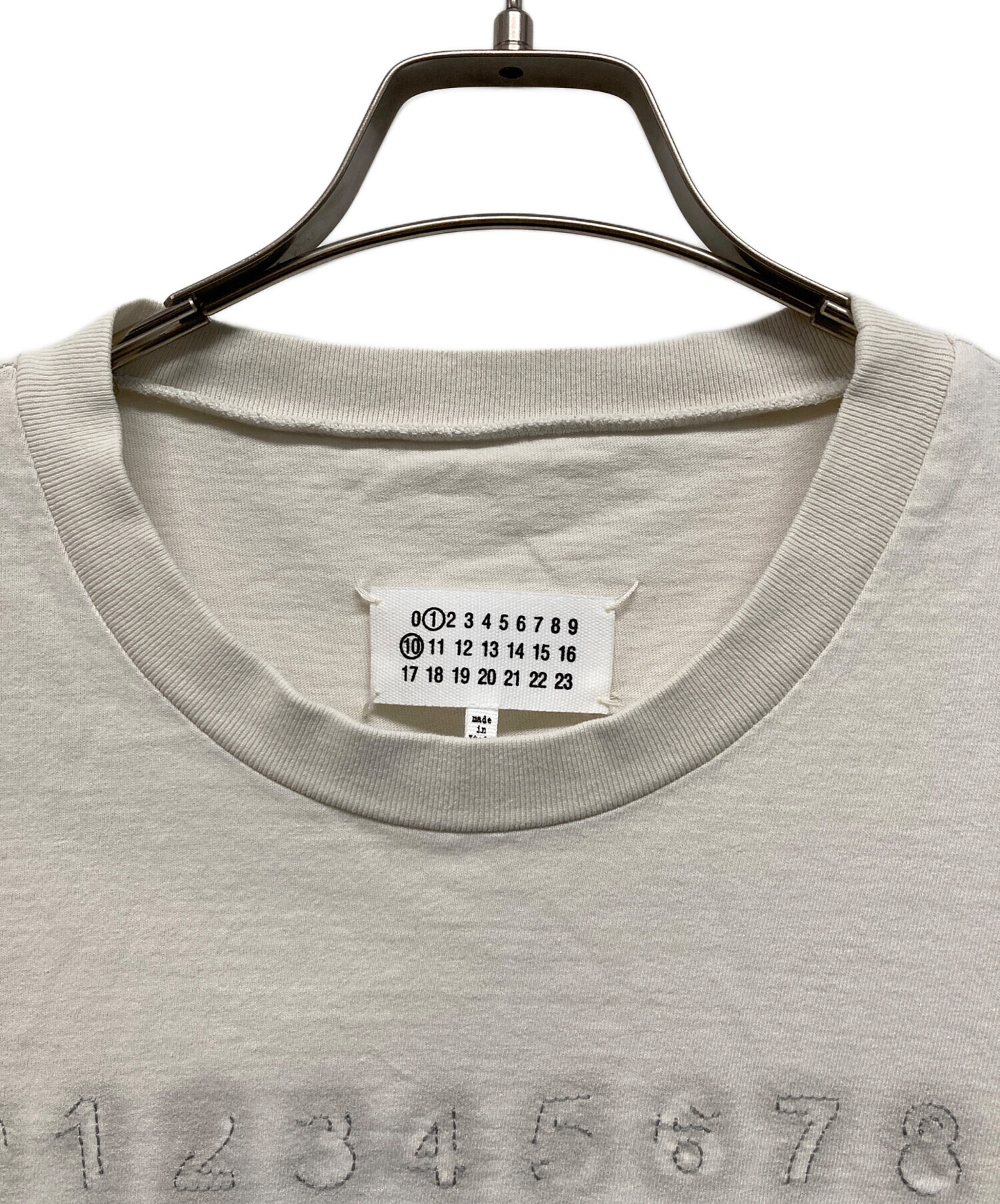 Maison Margiela Tシャツ・カットソー S ベージュ 【古着】【中古】【送料無料】 Maison Margiela（メゾンマルジェラ）Tシャツ・カットソー ベージュ