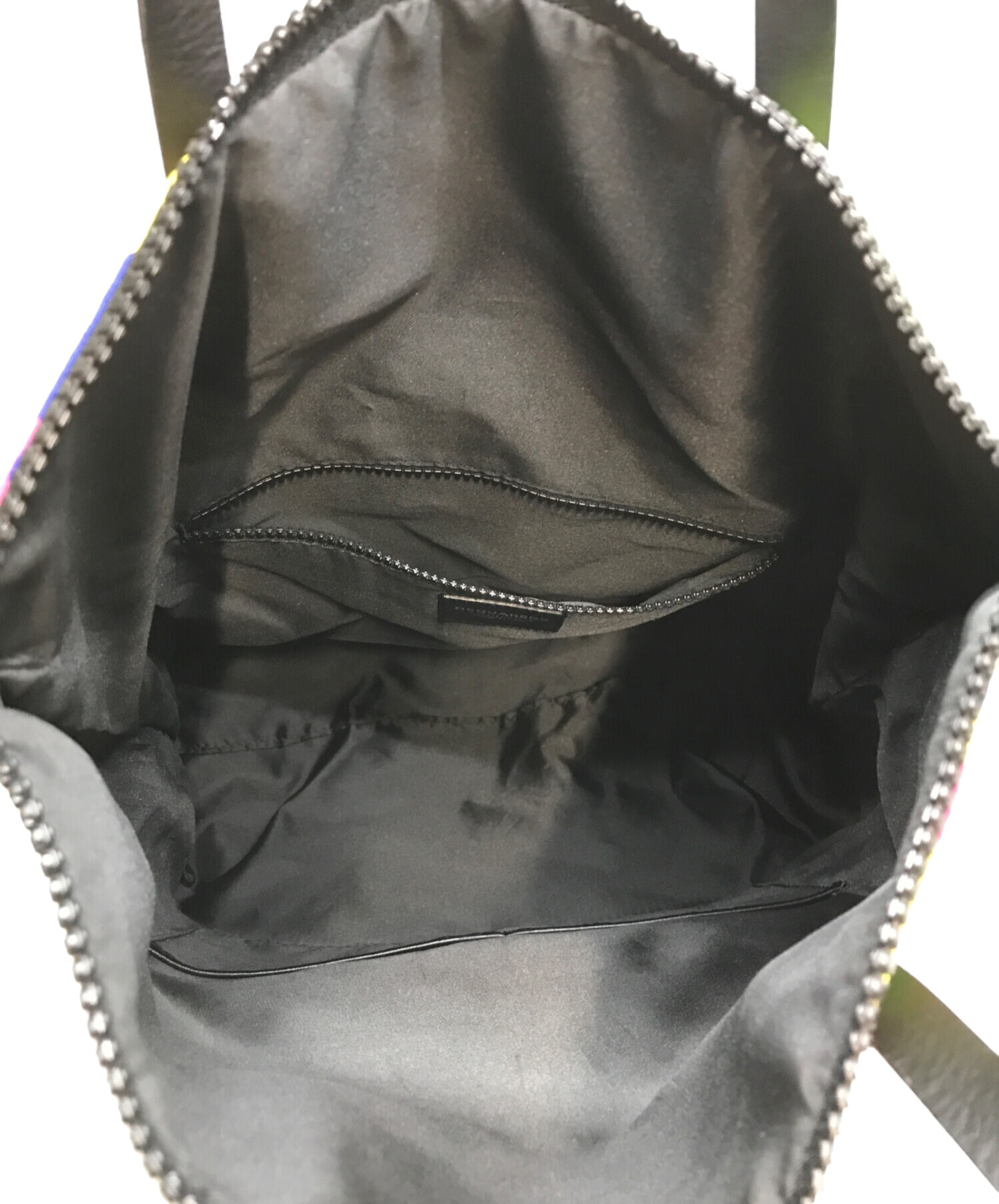 美品‼️付属品完備‼️DSQUARED2 ディースクエアード カモフラ ボディバッグ DSQUARED2（ディースクエアード） Icon Bodybag ボディバッグ ウエスト