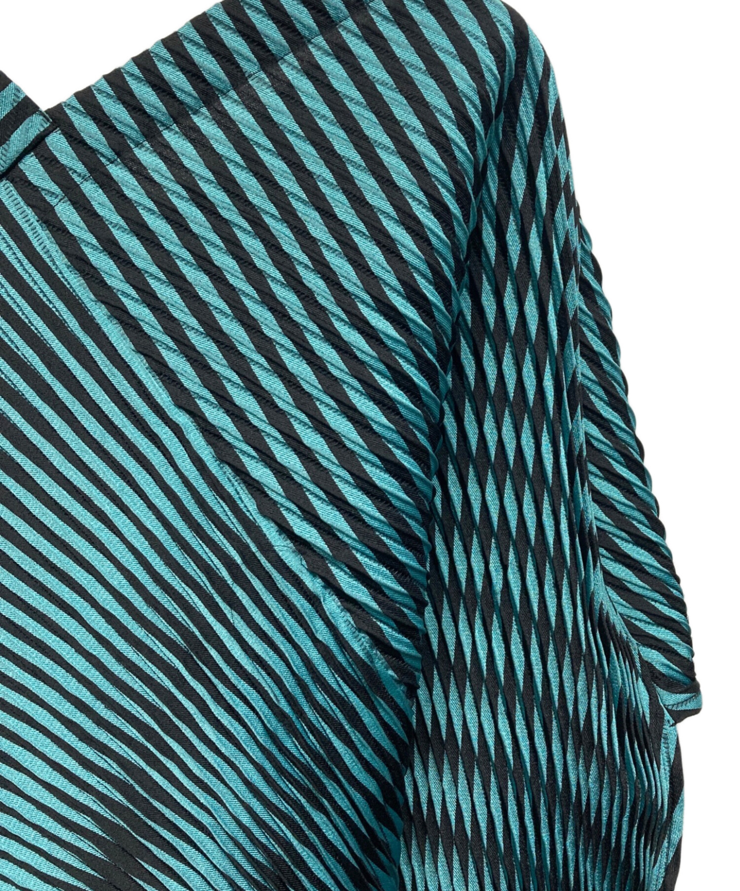 超美品　ISSEY MIYAKE　イッセイミヤケ　3D スチーム　スカート 中古・古着通販】ISSEY MIYAKE (イッセイミヤケ) 3Dスチームストレッチ