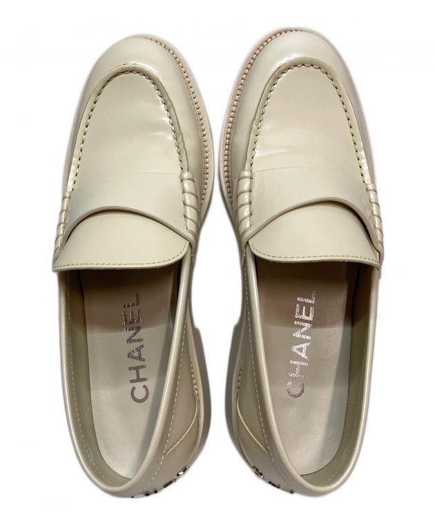 中古・古着通販】CHANEL (シャネル) ヒールロゴローファー アイボリー