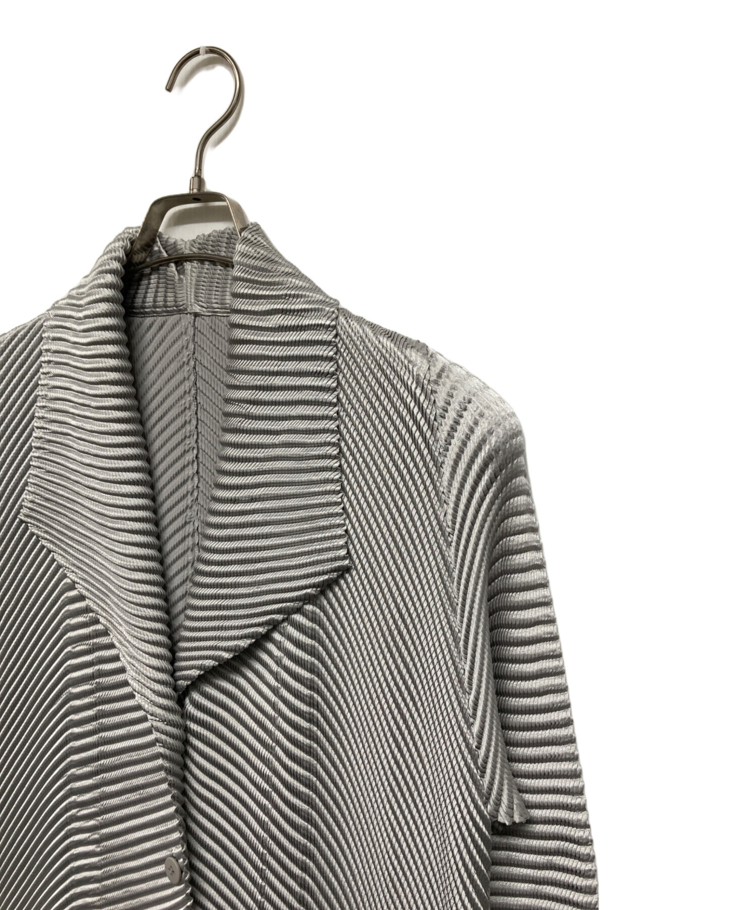 中古・古着通販】ISSEY MIYAKE (イッセイミヤケ) 斜めプリーツショール