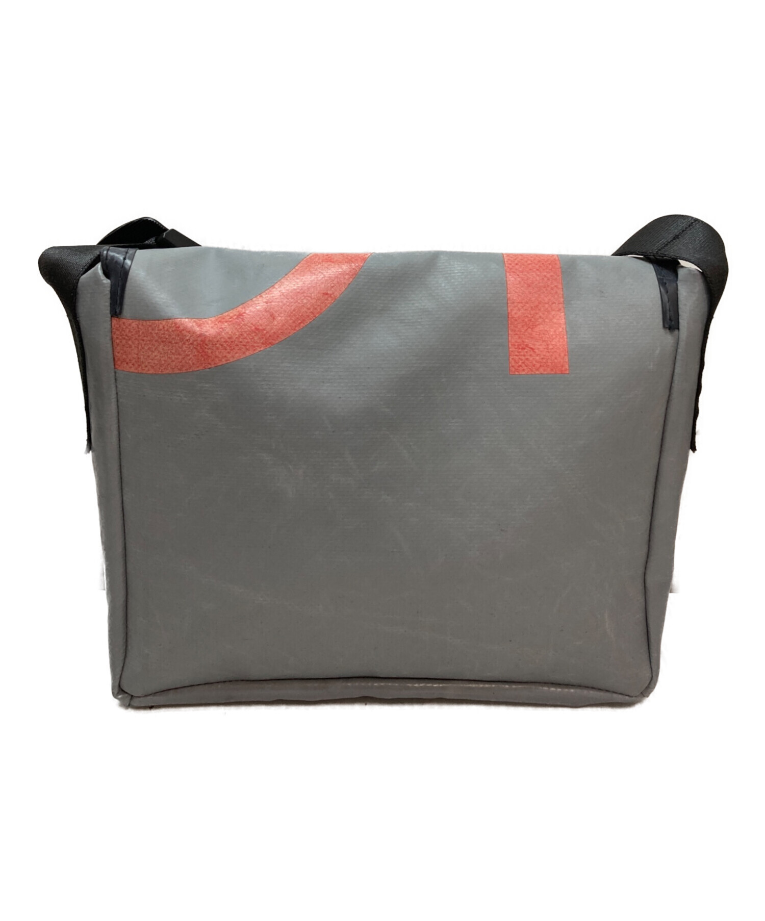 Freitag メッセンジャーバッグ 中古・古着通販】FREITAG (フライターグ) メッセンジャーバッグ グレー