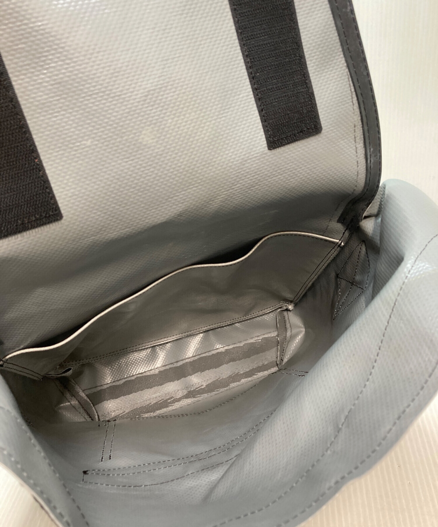 中古・古着通販】FREITAG (フライターグ) メッセンジャーバッグ グレー