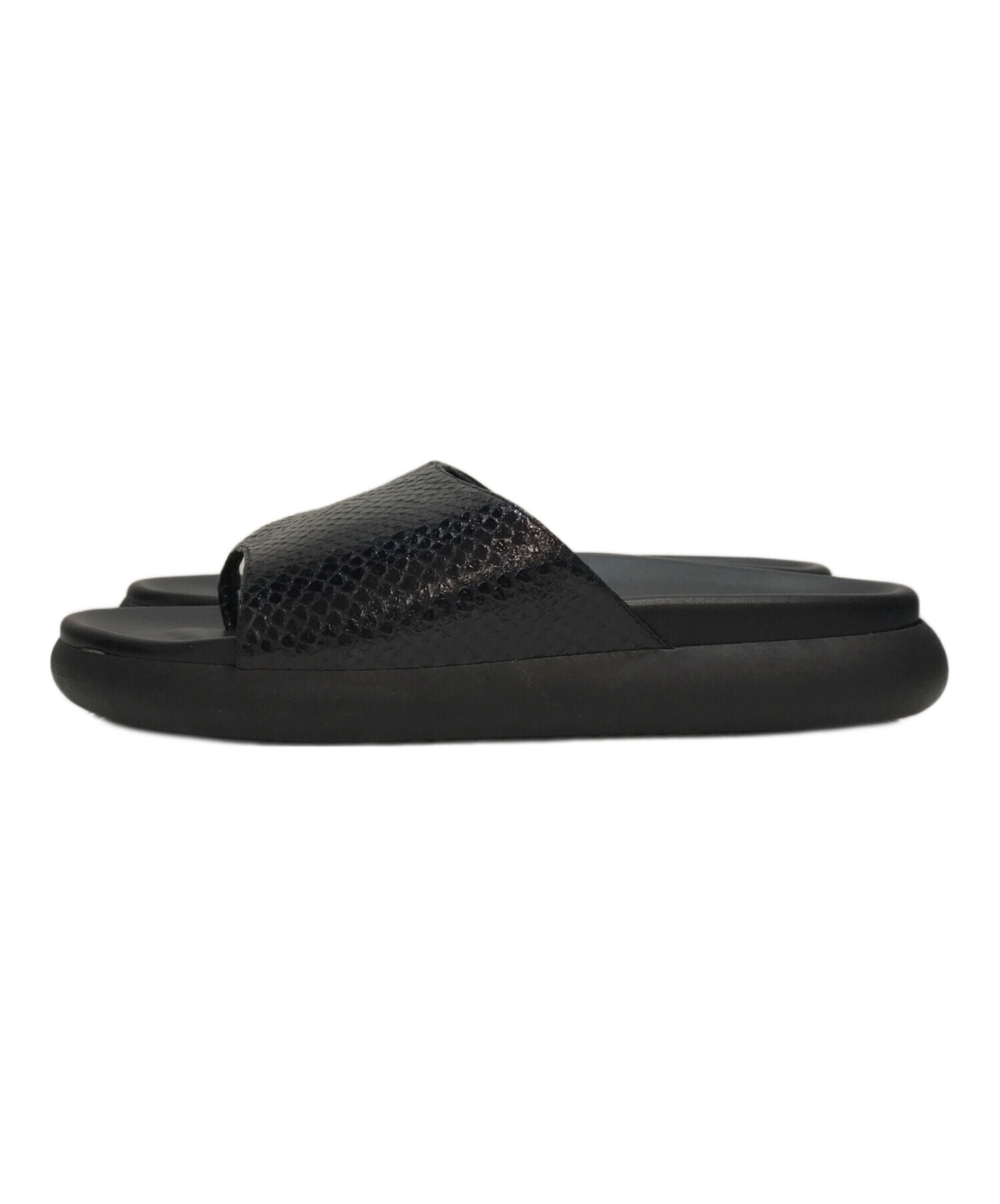 PELLICO SUNNY ペリーコサニー　トングサンダル　レザー 37 黒 中古・古着通販】PELLICO SUNNY (ペリーコサニー) スネーク型押し厚底