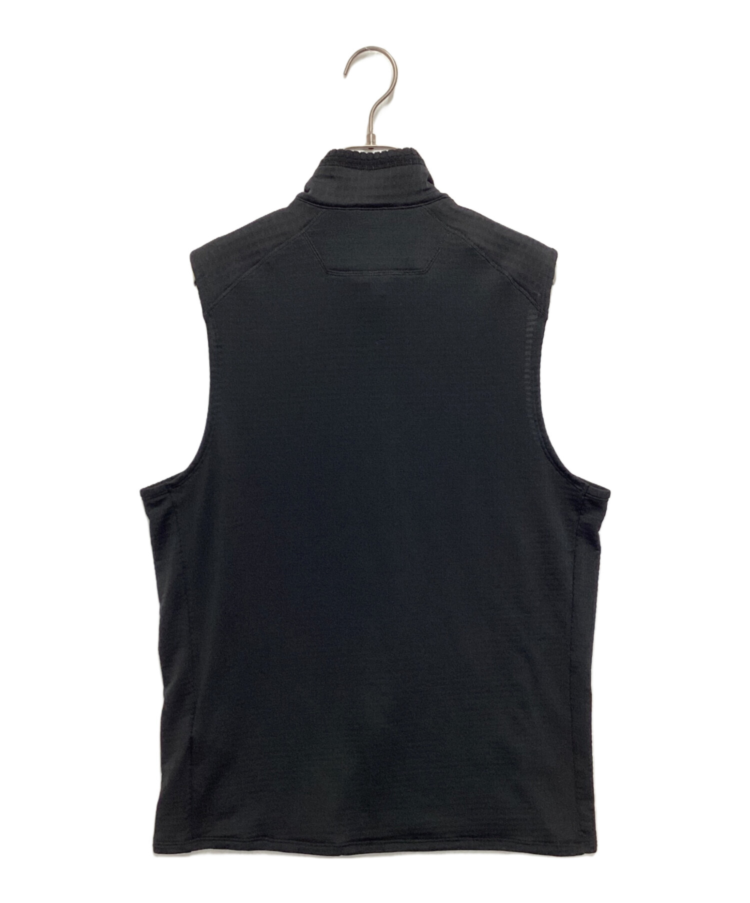 中古・古着通販】Patagonia (パタゴニア) R1 ベスト ブラック サイズ:M