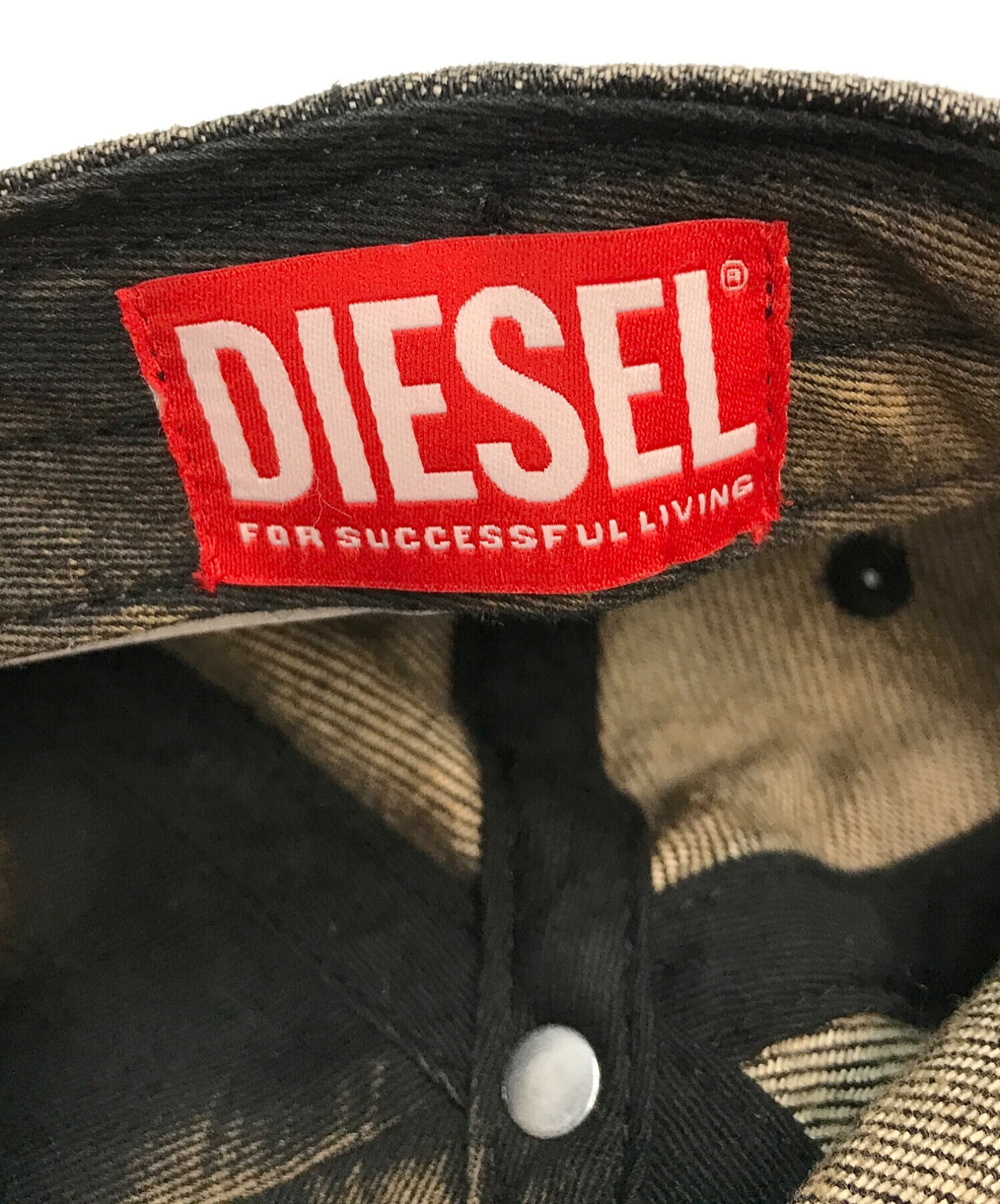 中古・古着通販】DIESEL (ディーゼル) C-SEYMON ロゴエンボス加工