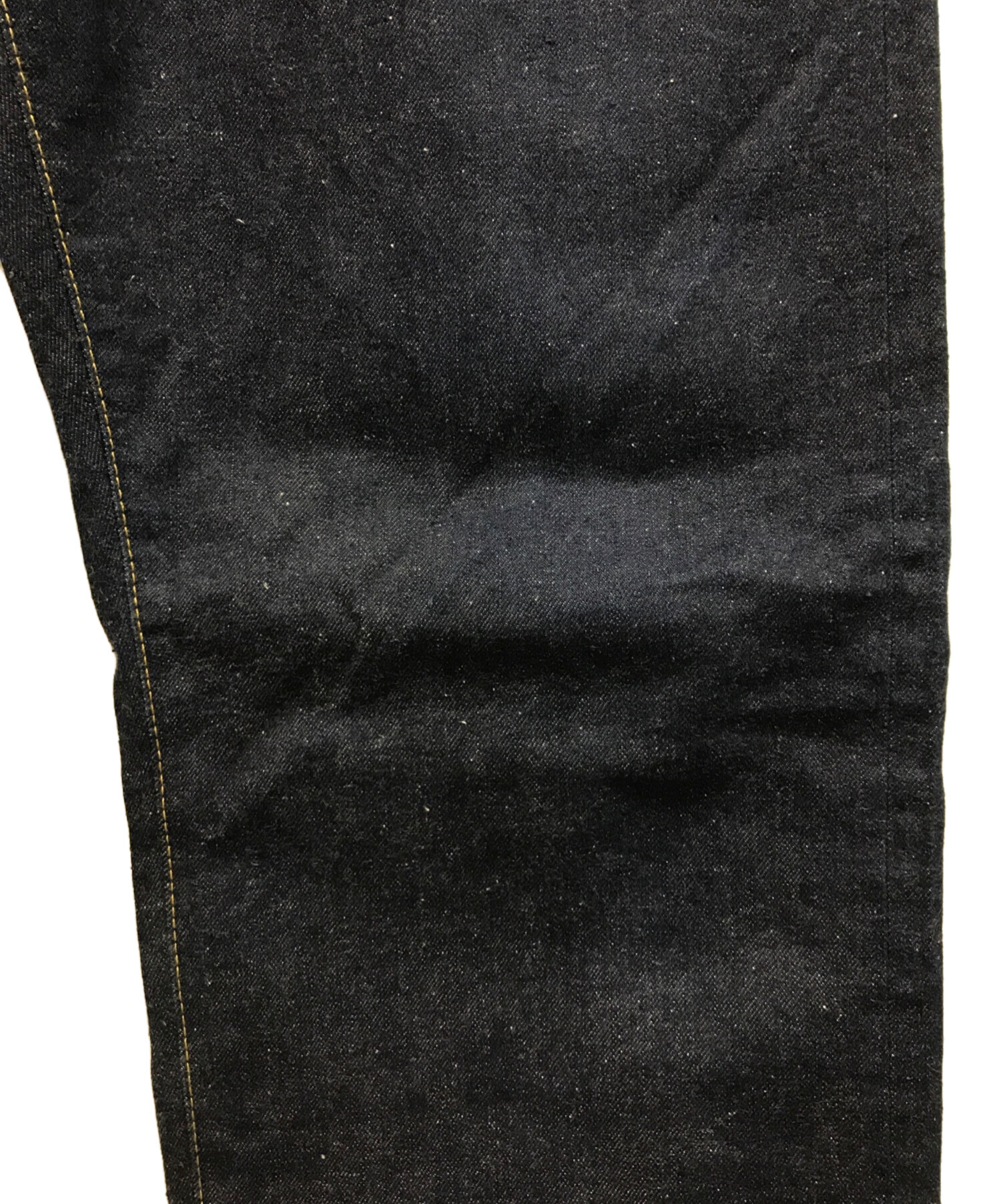 【美品】 HUMAN MADE ヒューマンメイド リラックスデニム 黒 Mサイズ 中古・古着通販】HUMAN MADE (ヒューマンメイド) ハート刺繍シンチ