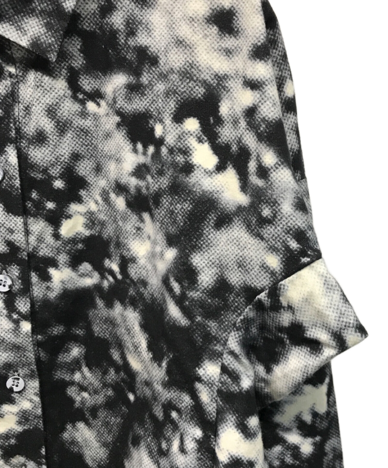 中古・古着通販】ISSEY MIYAKE (イッセイミヤケ) 総柄シャツ 日本製