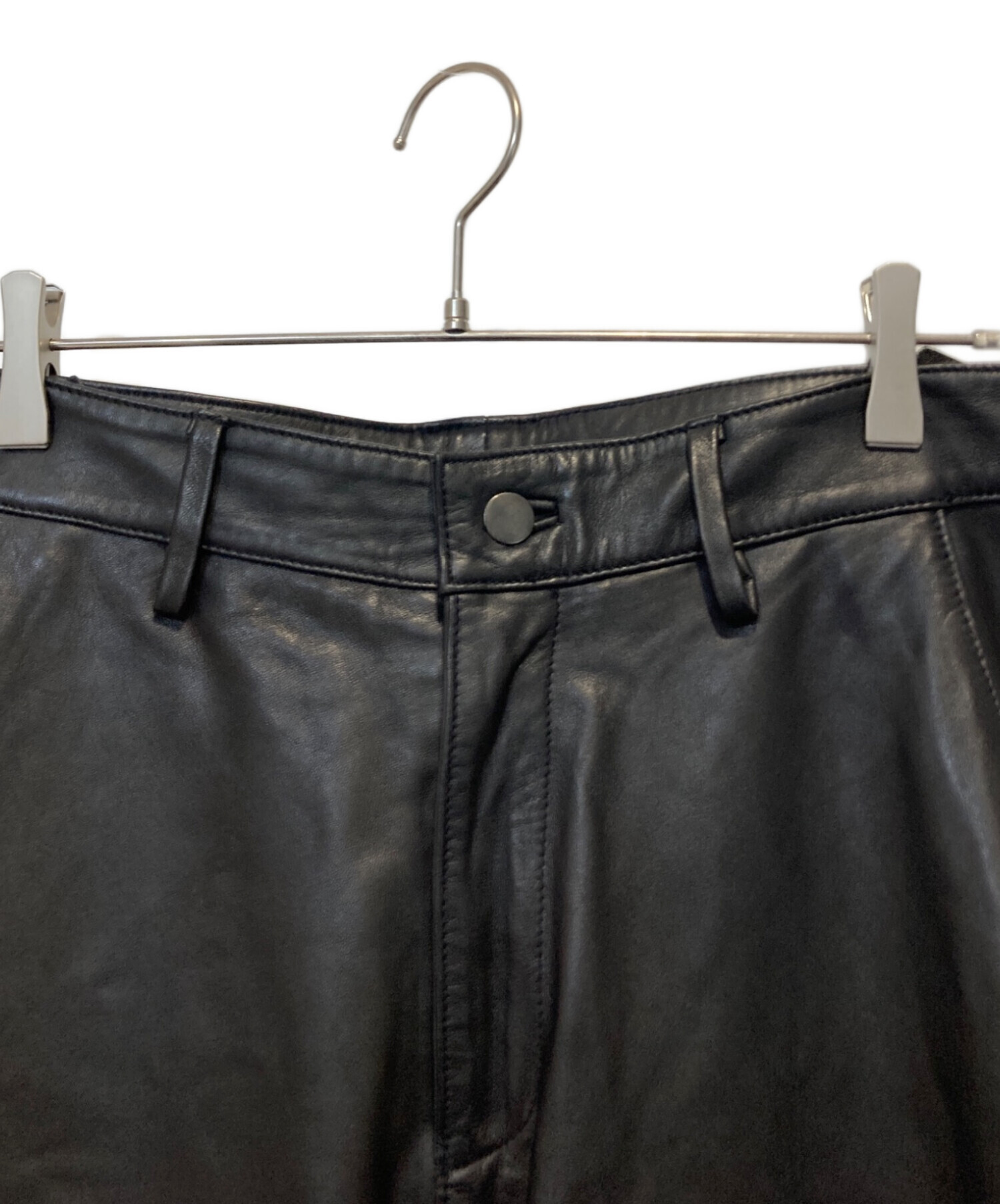 中古・古着通販】juha (ユハ) SOFT LAMB LEATHER PANTS ブラック 中古・古着通販】juha (ユハ) SOFT LAMB LEATHER PANTS ブラック