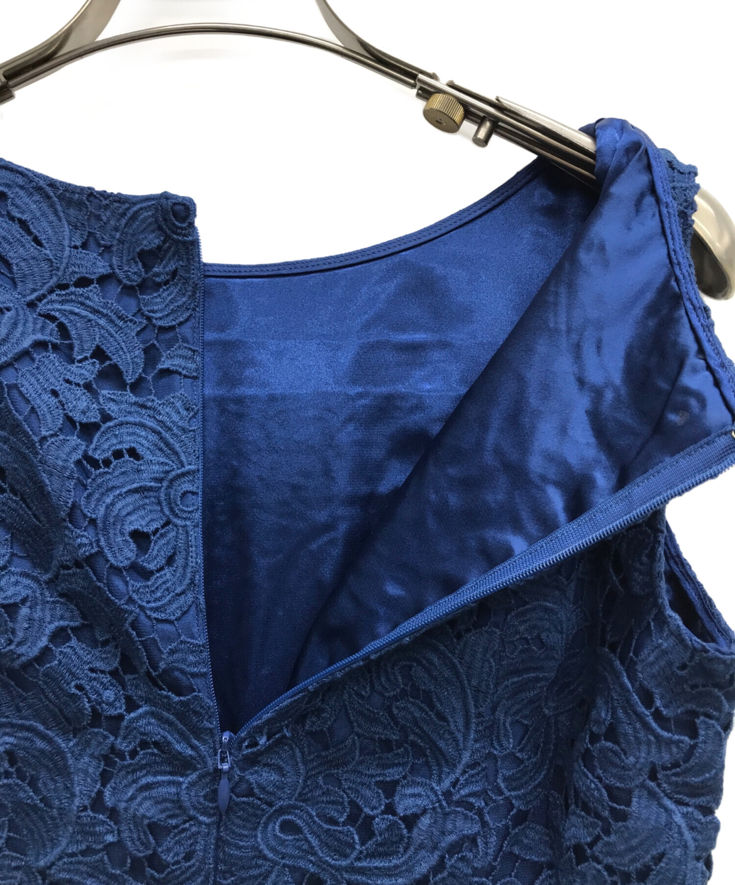 新品タグ付　アナイ　 レースフリンジ ノースリーブ ワンピース　ANAYI 中古・古着通販】ANAYI (アナイ) レースフリンジワンピース ネイビー