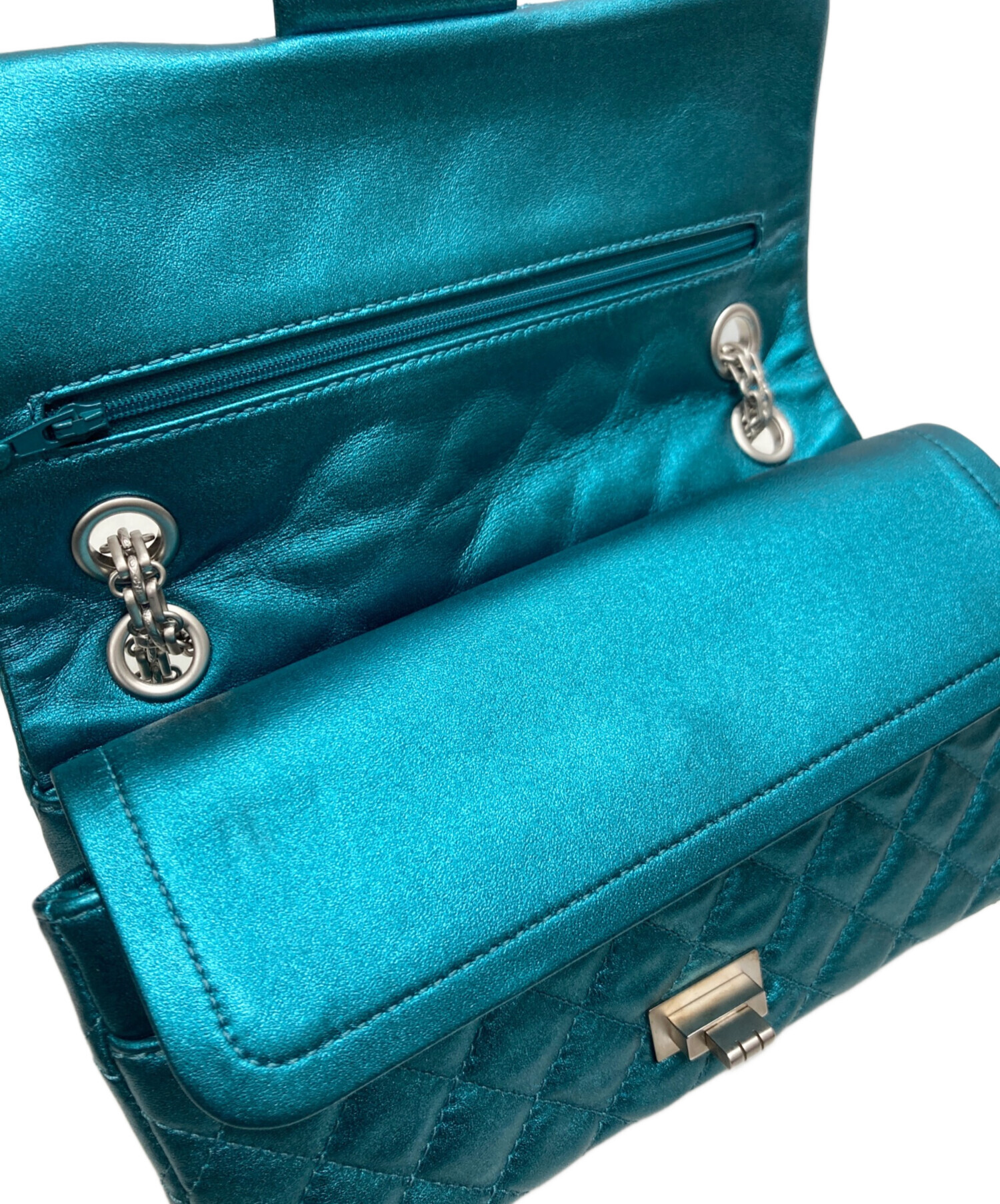 【新品】CHANEL シャネル アイコン トランプ 2冊セット 非売品 新品】CHANEL シャネル アイコン トランプ 2冊セット 非売品