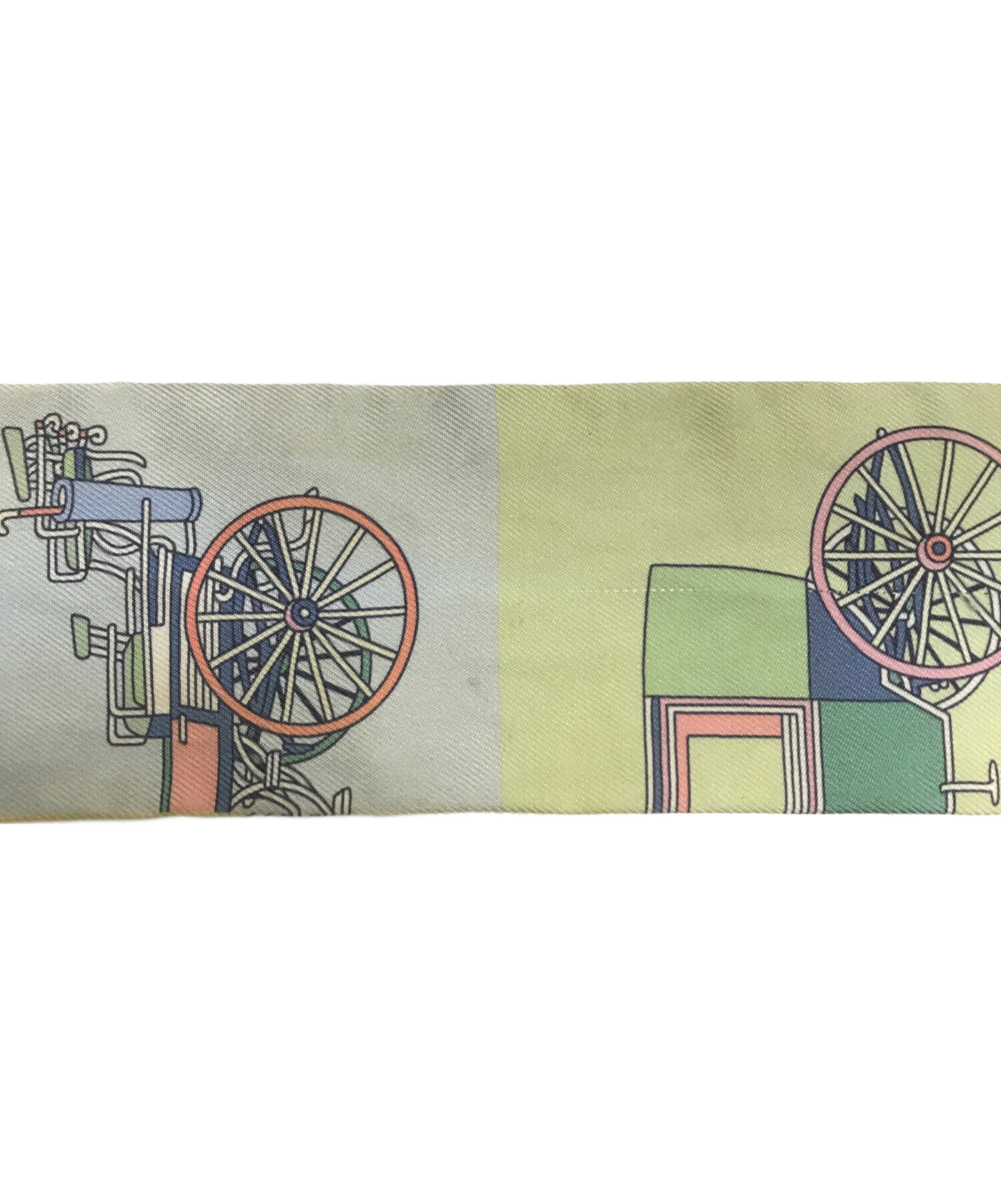 エルメス HERMES ツイリー 精巧な馬車 レアカラー エルメス HERMES ツイリー 精巧な馬車 レアカラー エルメス スカーフ