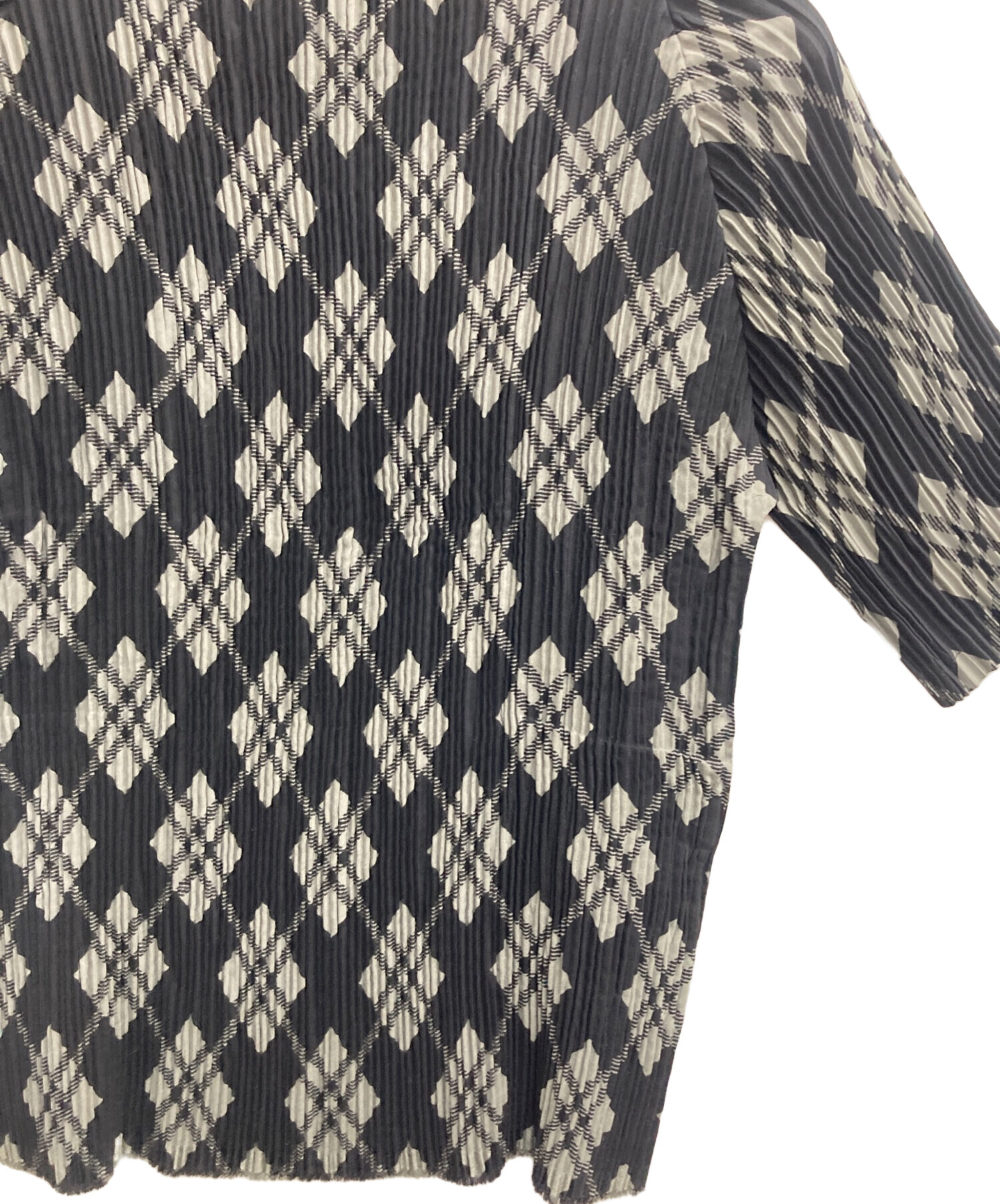 中古・古着通販】ISSEY MIYAKE (イッセイミヤケ) 総柄ハイネック