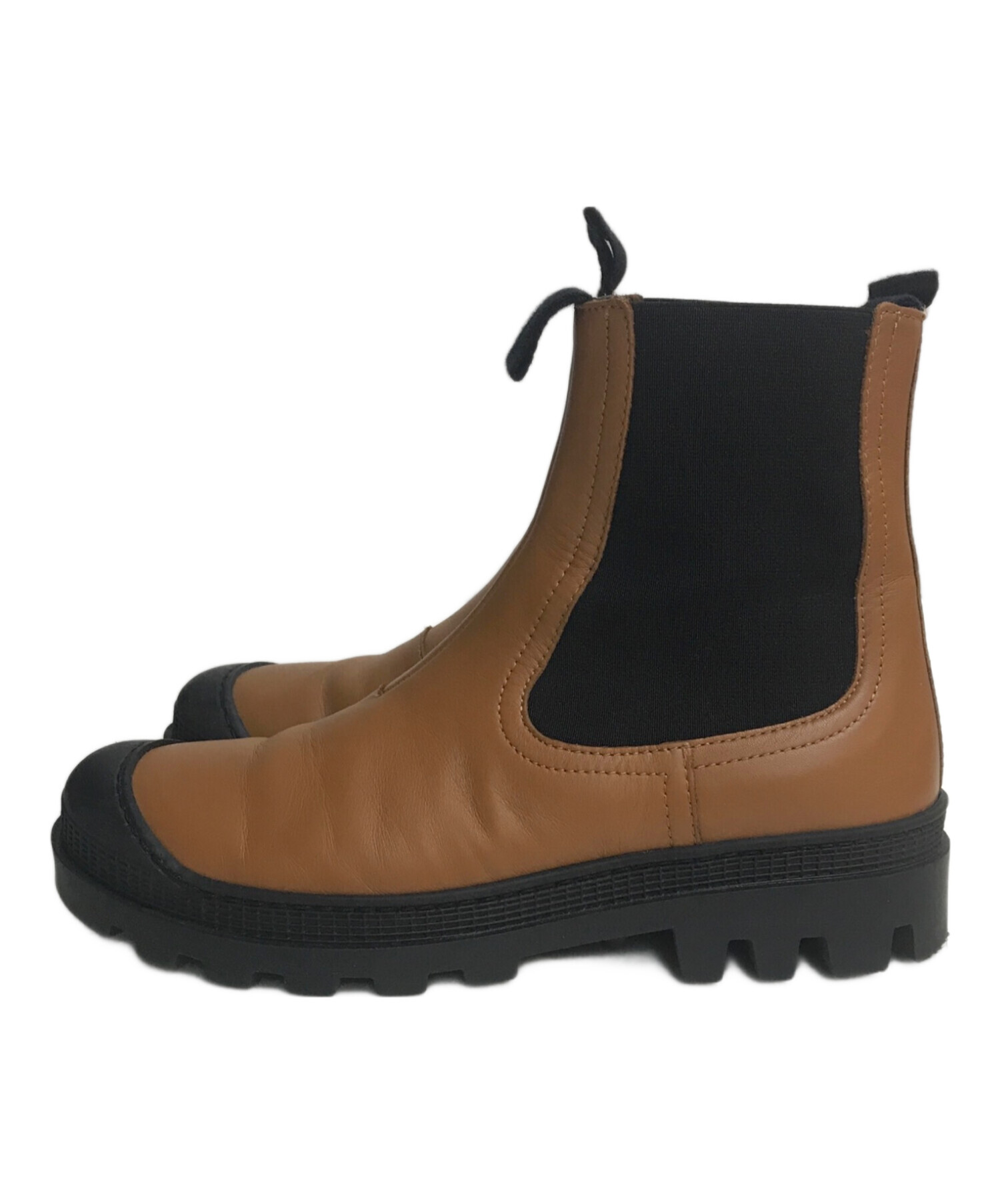 LOEWE サイドゴアブーツ ブラウン・ブラック おしゃれな大人が「買ってよかった」ロエベのサイドゴアブーツ