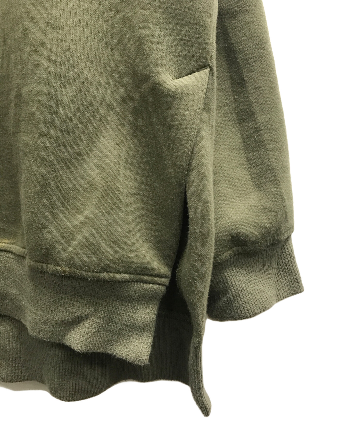 中古・古着通販】FRED PERRY (フレッドペリー) ロゴスウェット カーキ