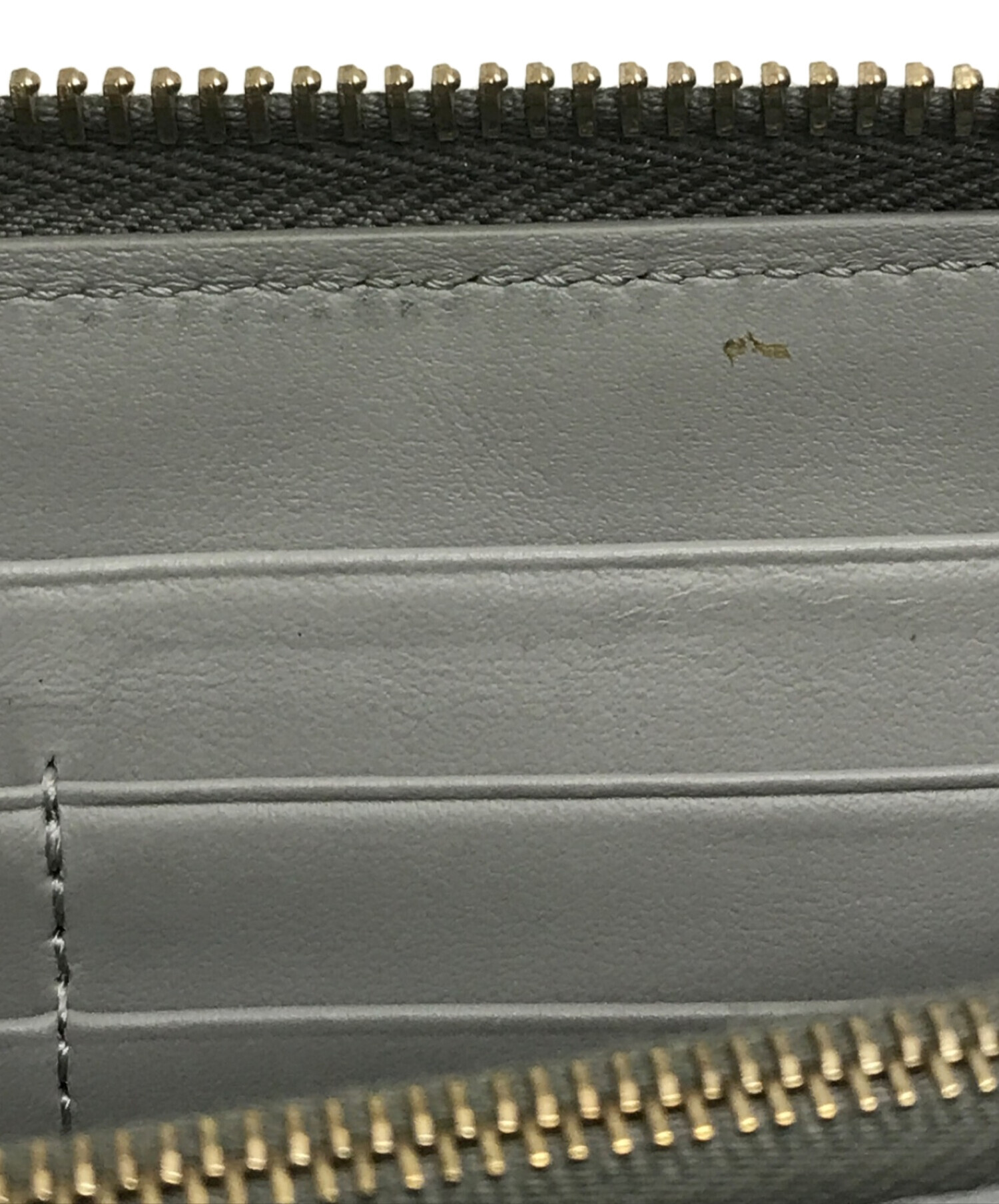 中古・古着通販】FENDI (フェンディ) プレキシガラススタッズ 