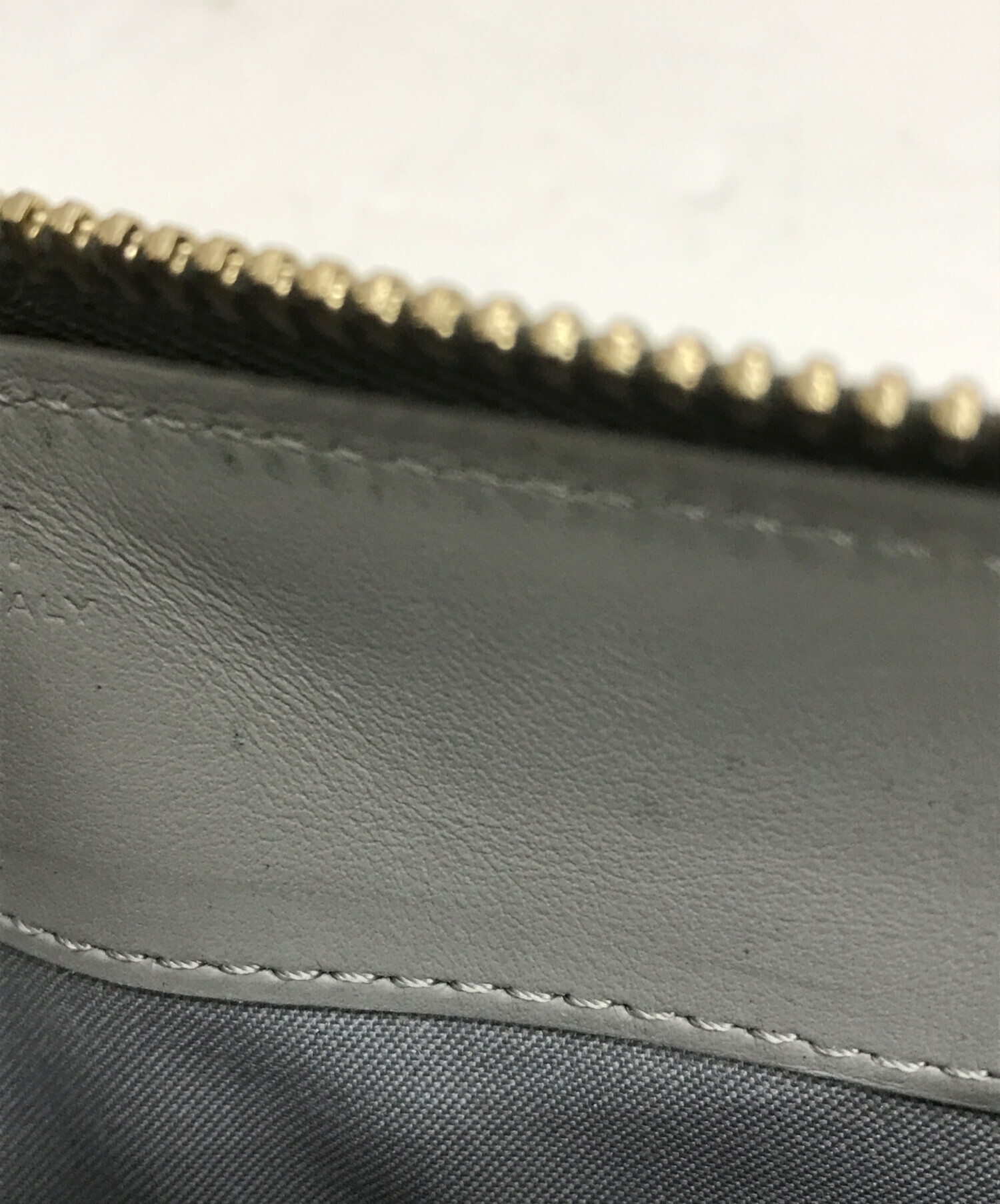 中古・古着通販】FENDI (フェンディ) プレキシガラススタッズ 
