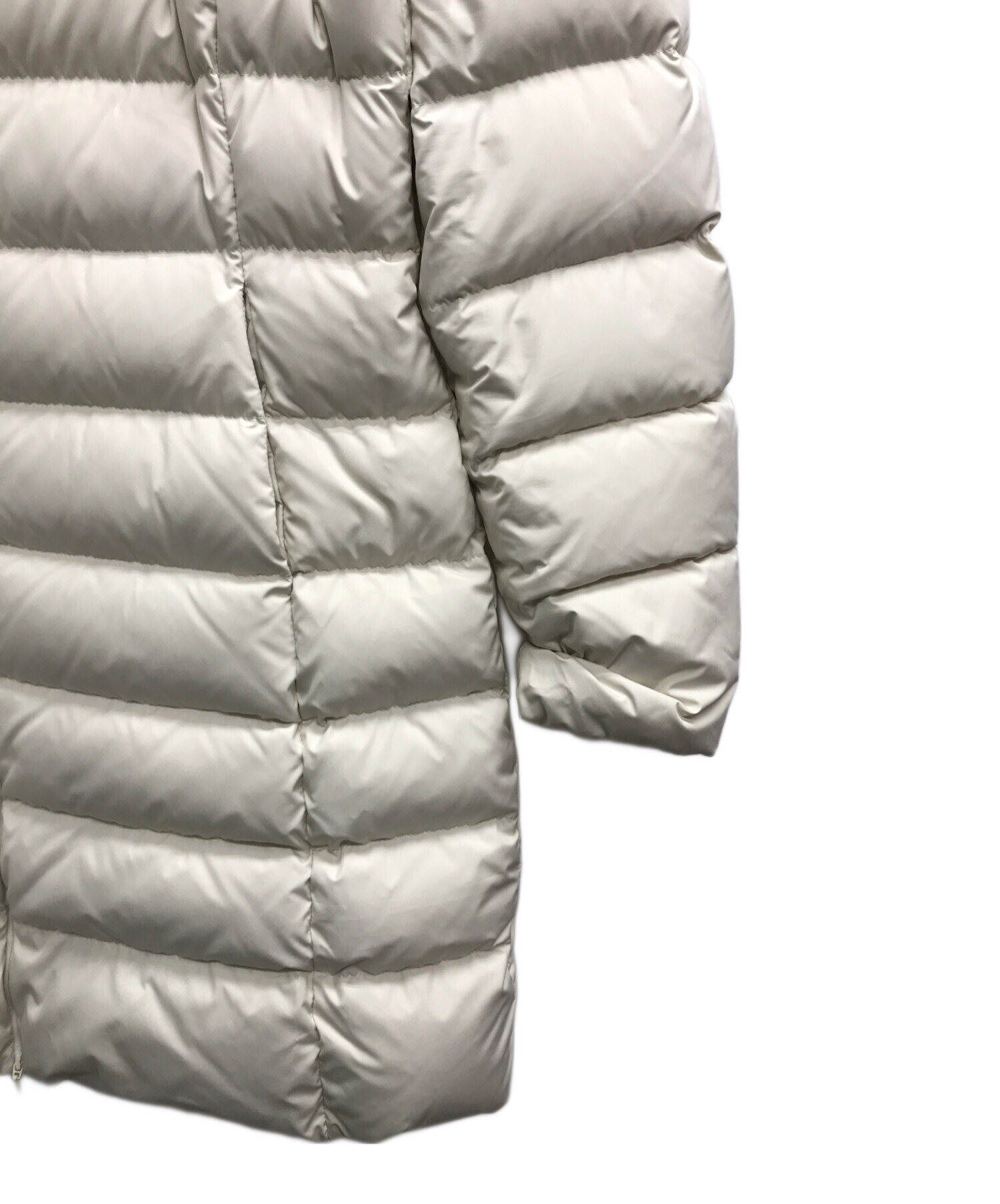 中古・古着通販】HERNO (ヘルノ) ダウンコート アイボリー サイズ:48 