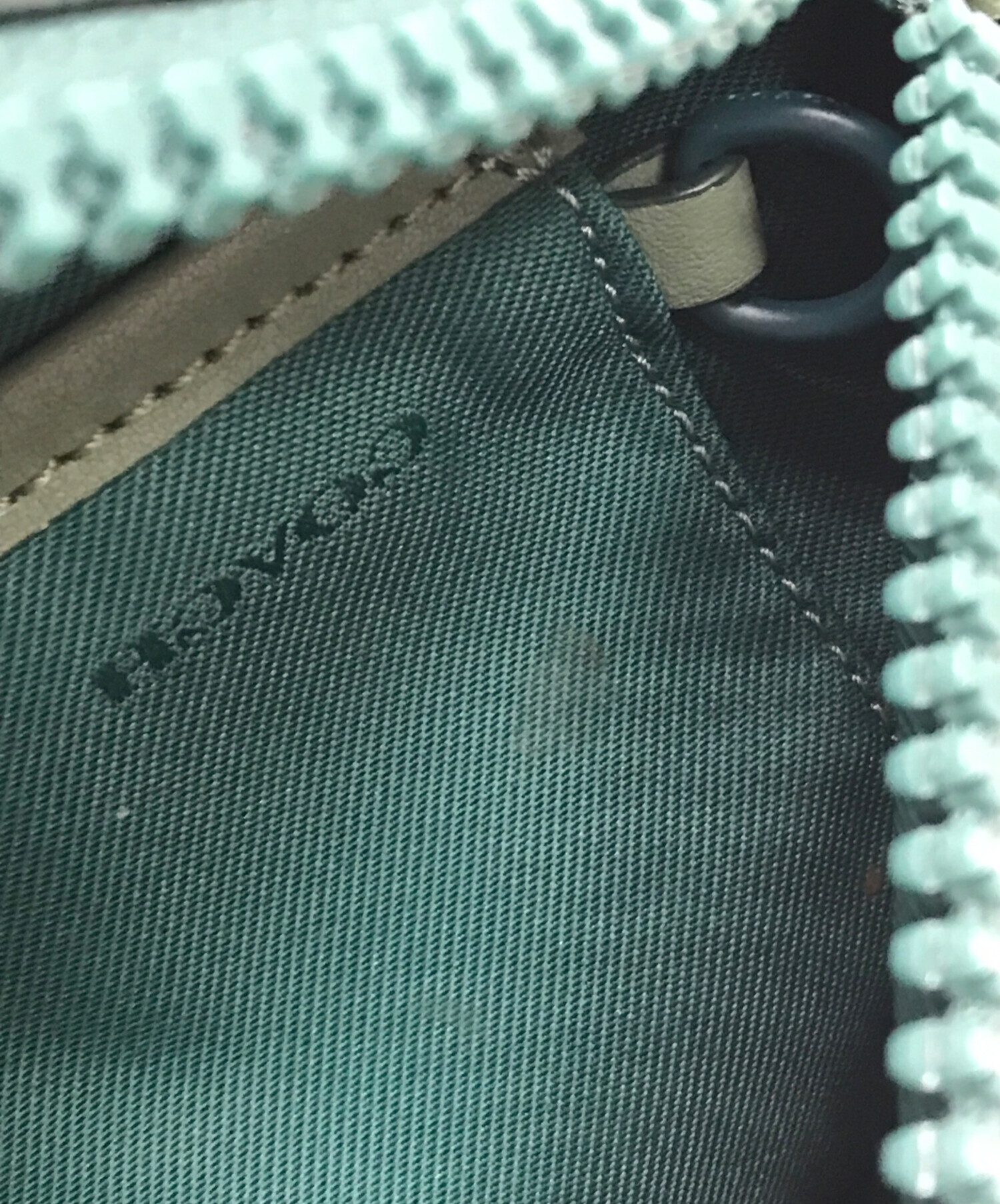 中古・古着通販】COACH (コーチ) リビングトンウエストバッグ グリーン 