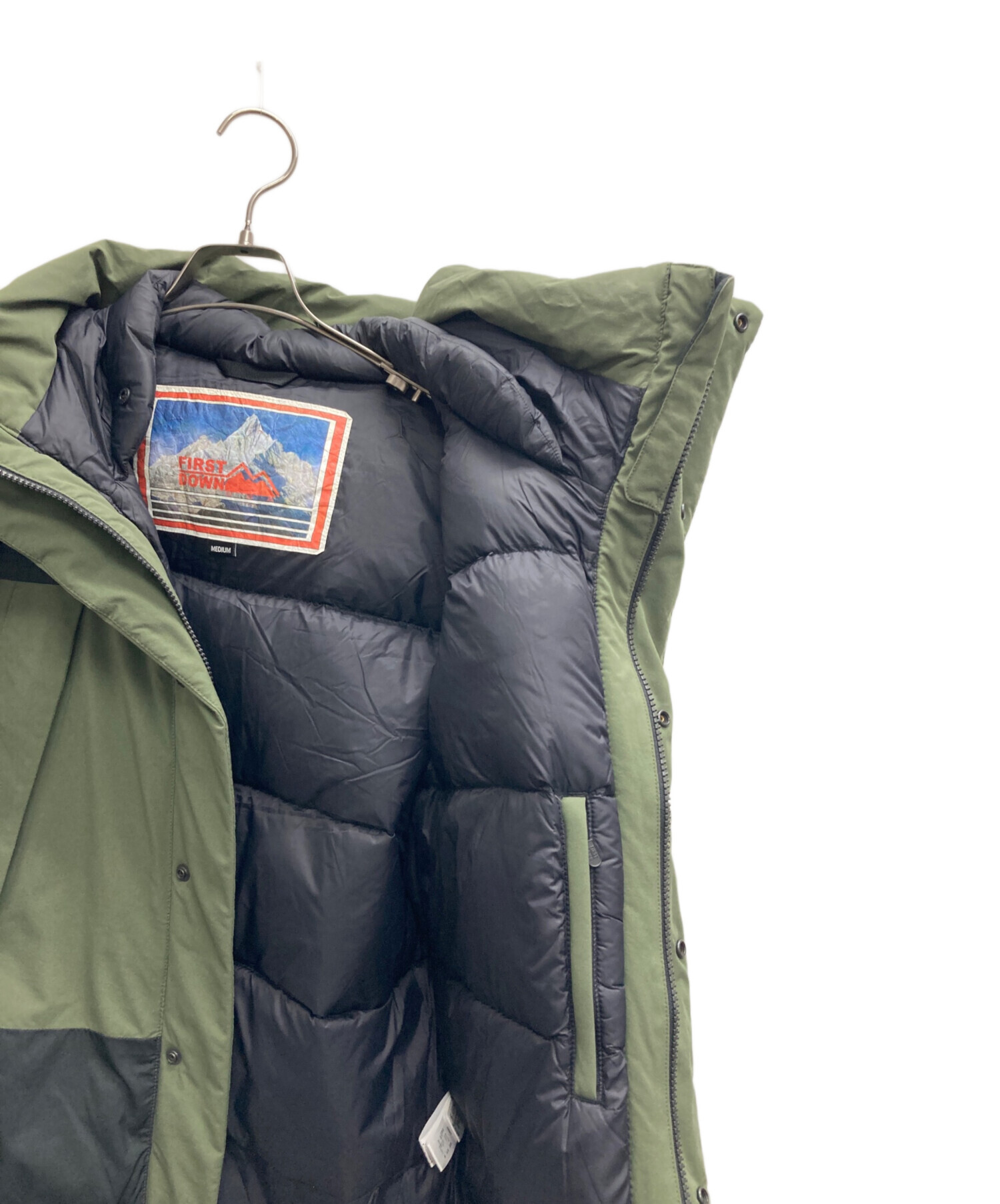   オリーブ ダウンジャケット　XSサイズ 中古・古着通販】UNIQLO (ユニクロ) ダウンジャケット オリーブ