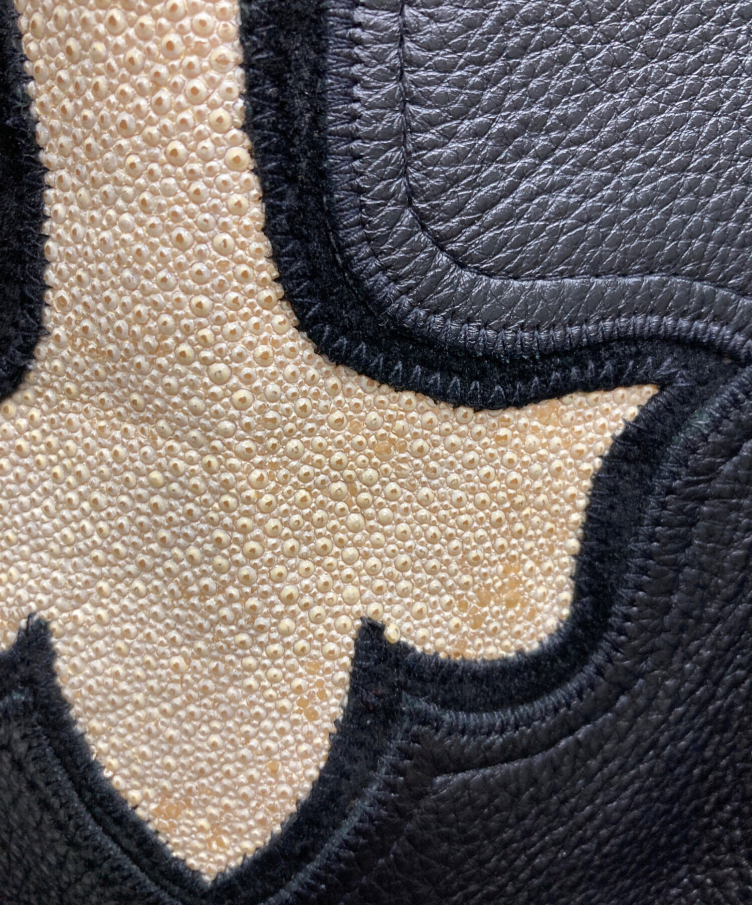 中古・古着通販】A&G (エーアンドジー) バッククロス レザーベスト 