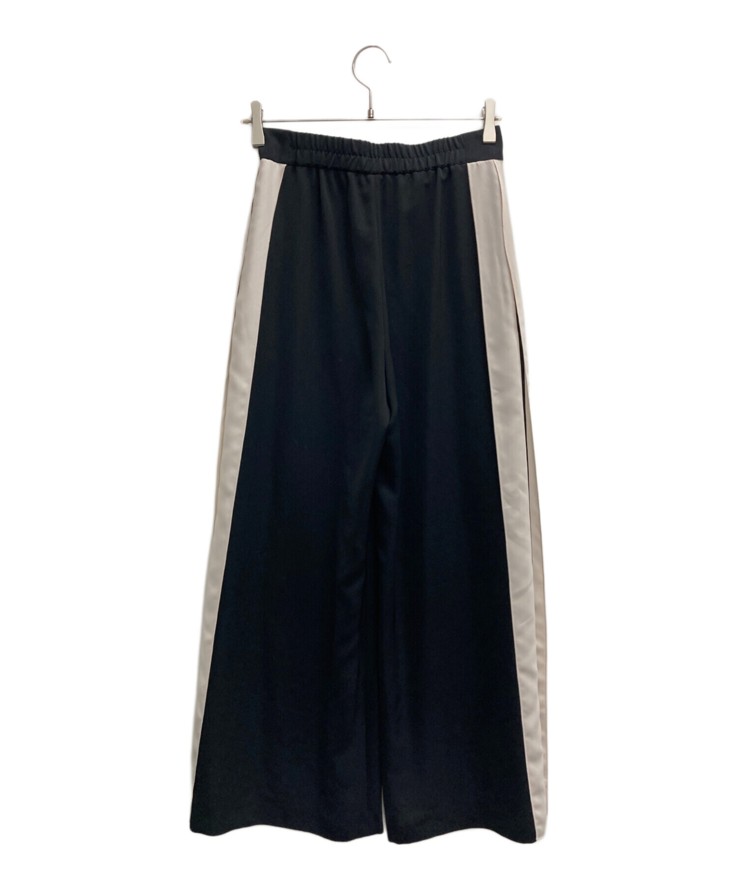 【新品タグ付き】アドーアADORE パンツ ベルト付き 定価39000円 ADORE(アドーア)｜◇マットポンチパンツ/ブラック の通販｜ELLESHOP