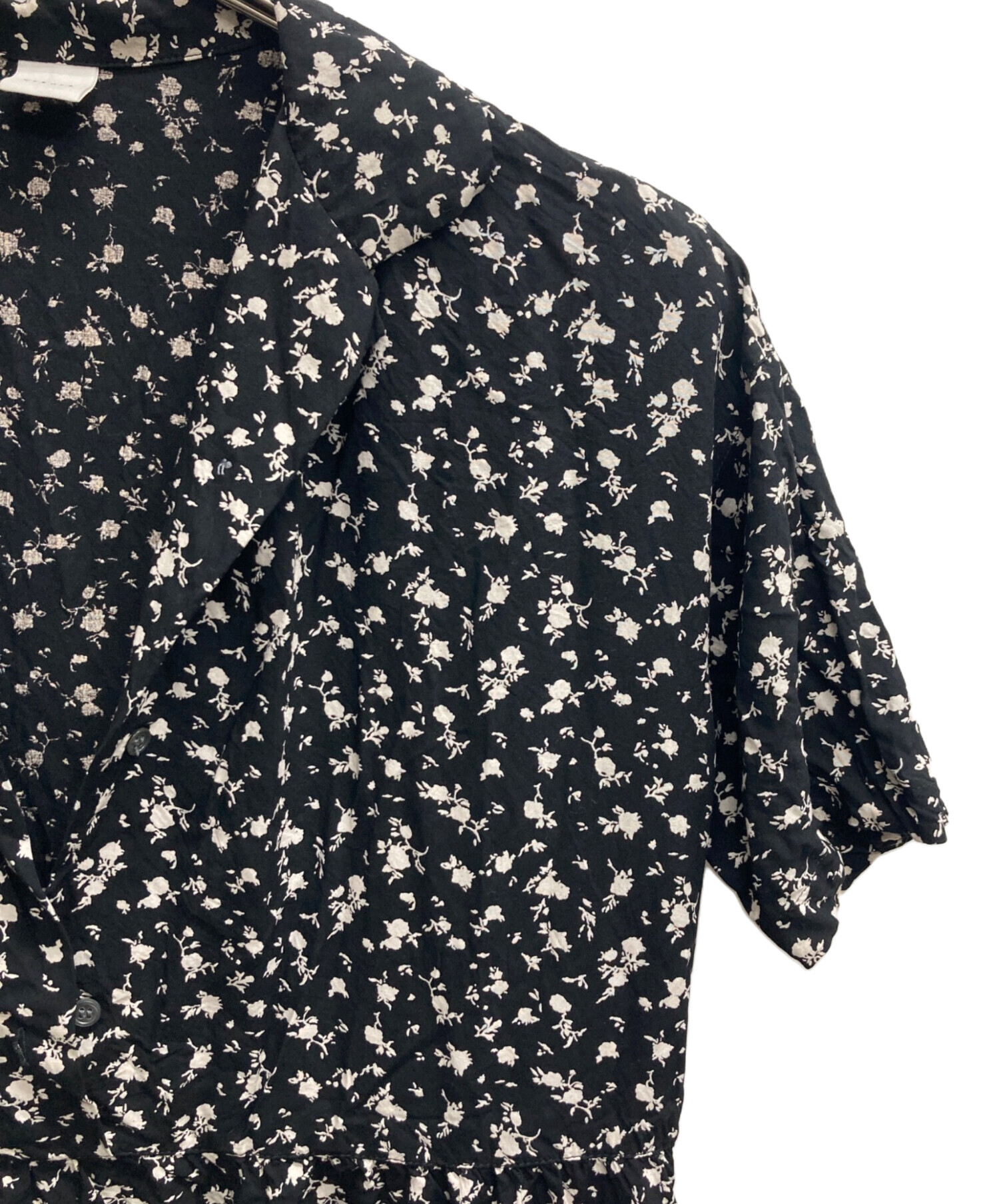 中古・古着通販】KAGURE (カグレ) スモールフラワープリントワンピース 