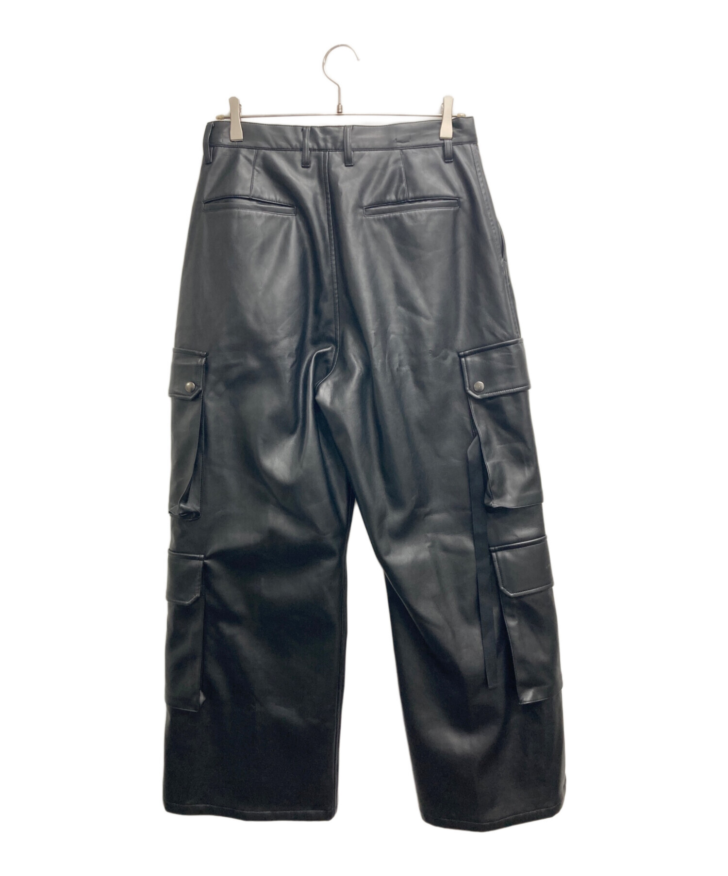中古・古着通販】HARE (ハレ) マテリアルZIPカーゴパンツ ブラック