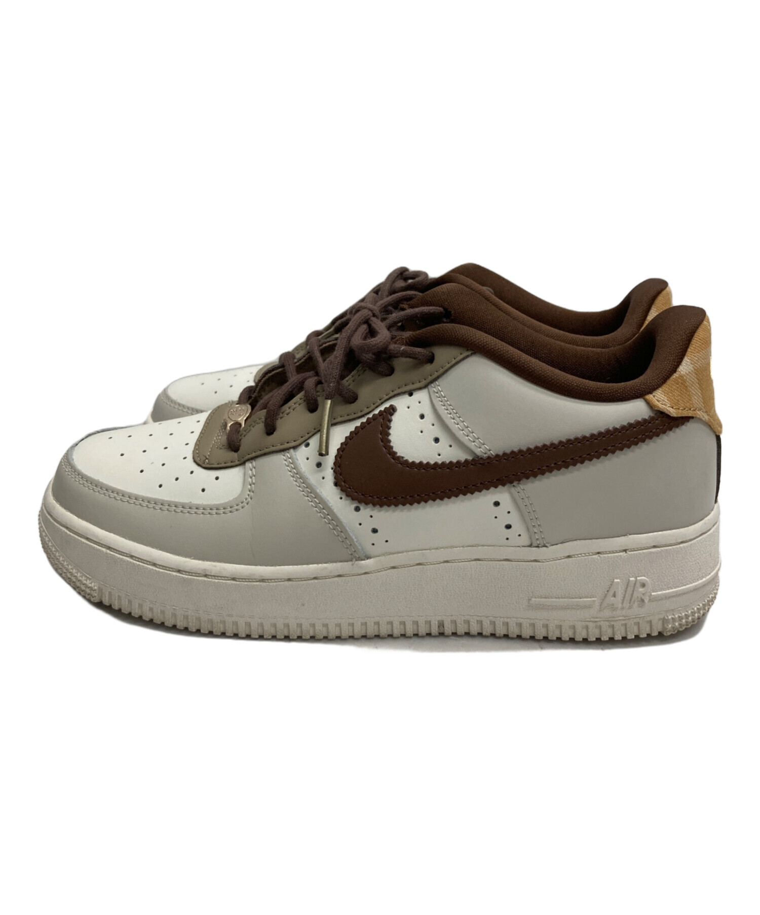 中古・古着通販】NIKE (ナイキ) AIR FORCE 1 LV8 GS ブラウン×ホワイト 
