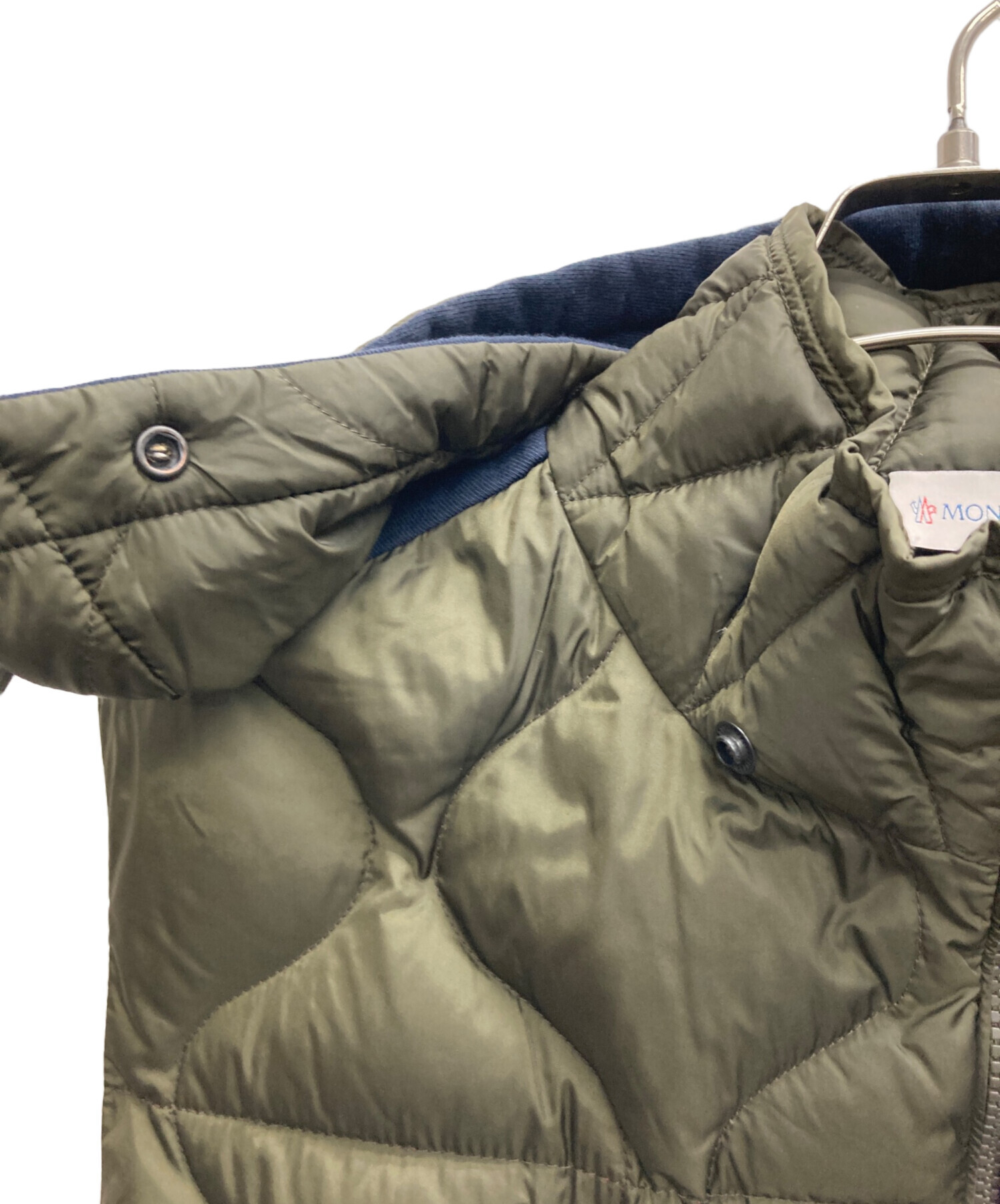 MONCLER モンクレール　ダウンベスト　カーキ　0サイズ MONCLER 24AWモデル モンクレール メンズ CONTRIN ライトダウンベスト