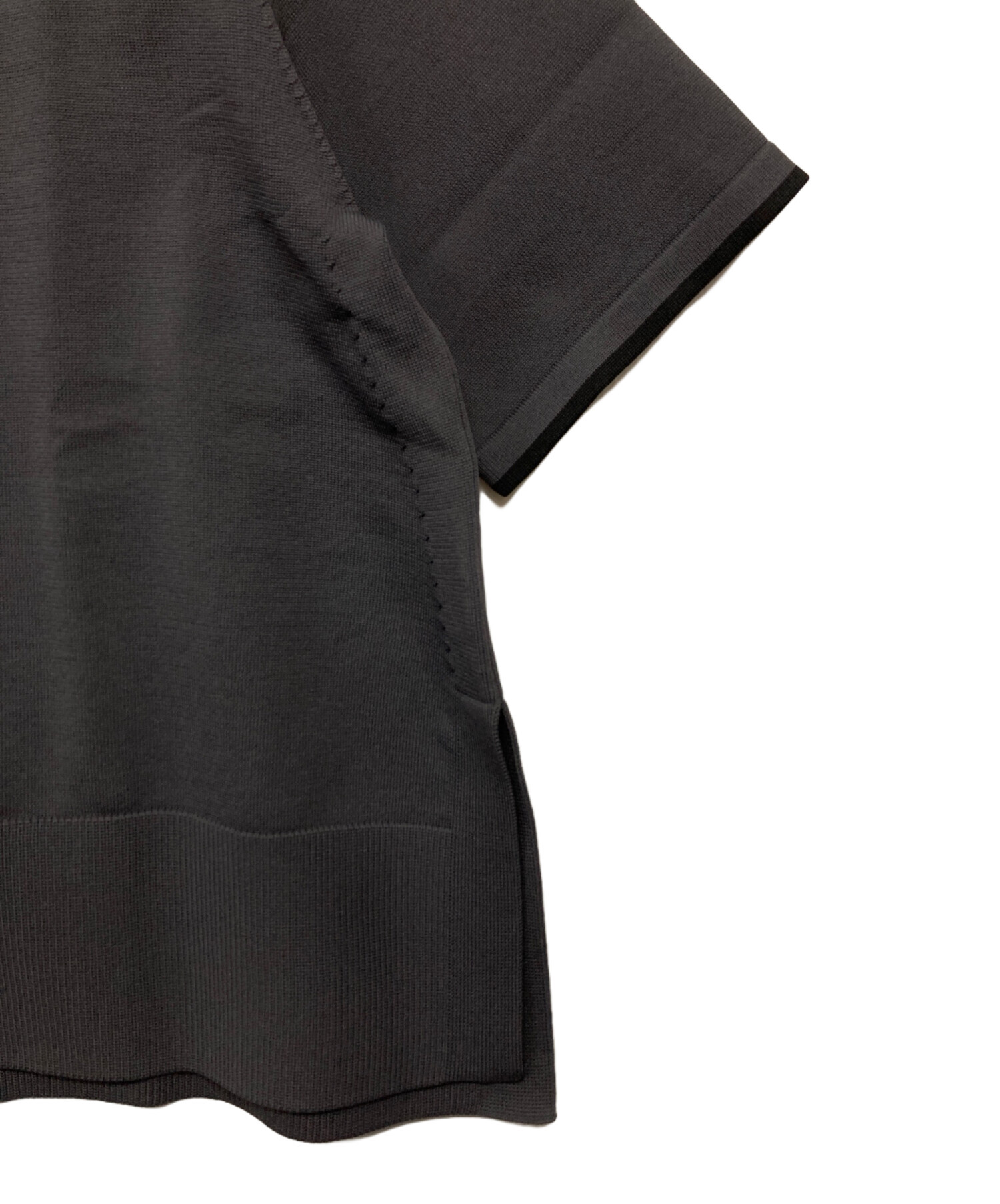 ユナイテッドアローズ　ブラックフリル付き半袖　ニットポロシャツ 中古・古着通販】UNITED ARROWS TOKYO (ユナイテッドアローズ