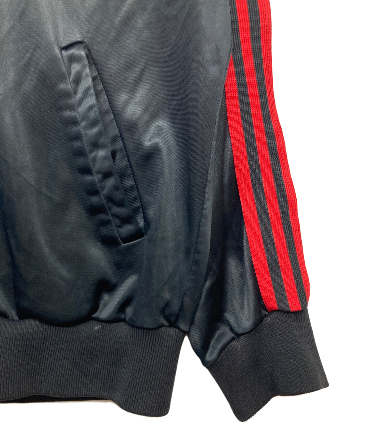 中古・古着通販】adidas (アディダス) ATPジャケット ブラック×レッド