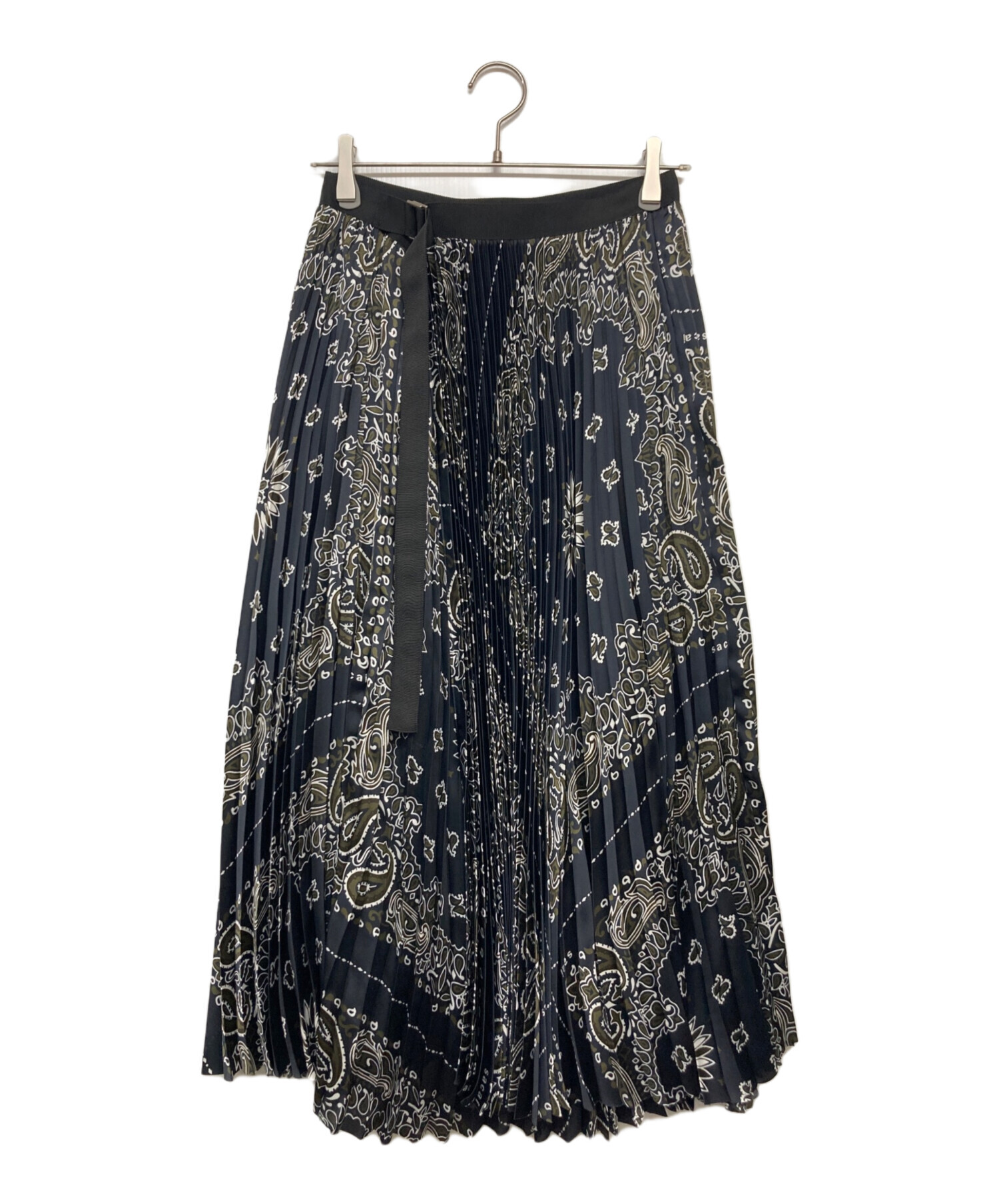 新品タグ付✨24aw✨サカイ　Pattern Knit Print Skirt 中古・古着通販】sacai (サカイ) Bandana Print Skirt ネイビー サイズ