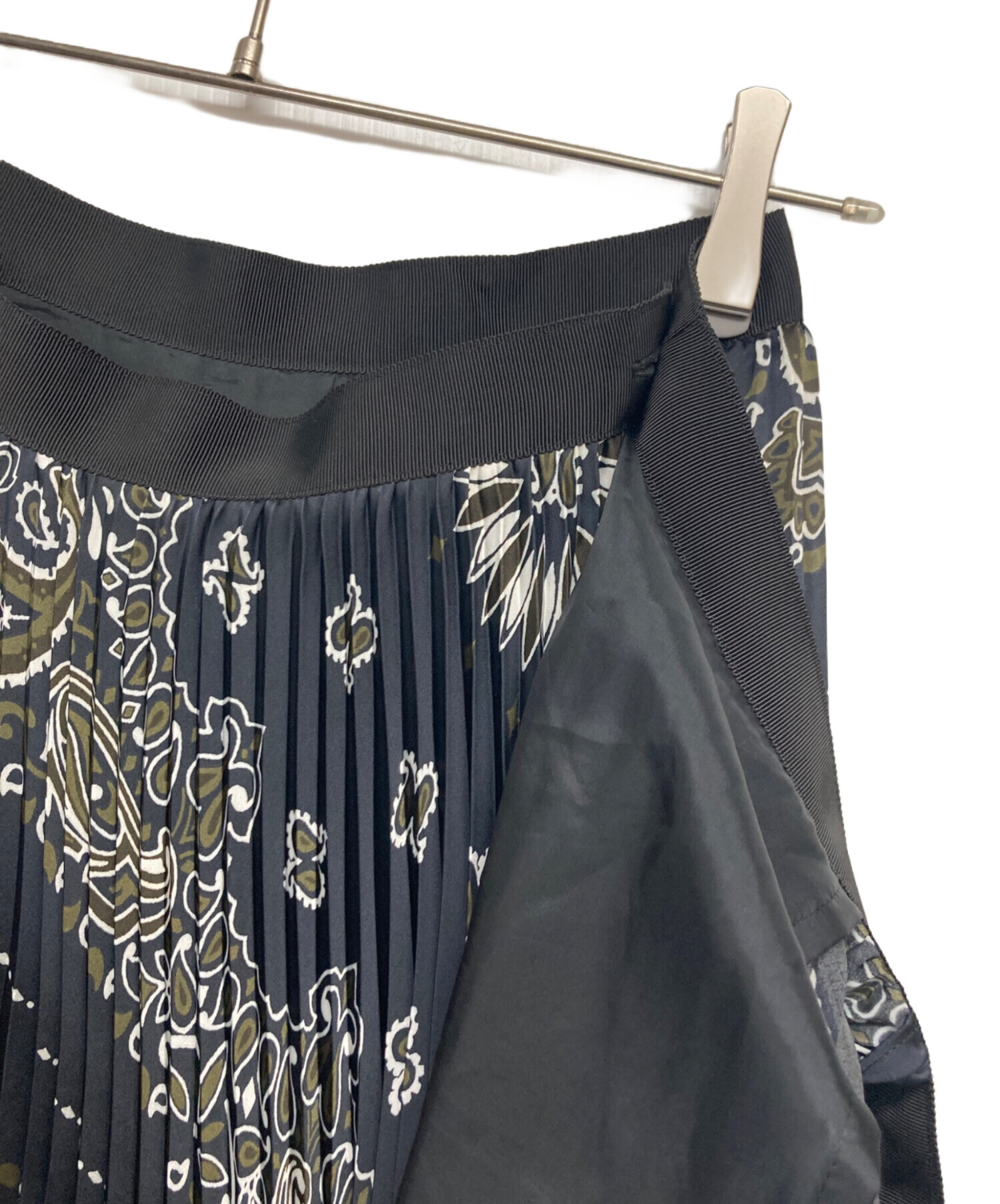 中古・古着通販】sacai (サカイ) Bandana Print Skirt ネイビー サイズ