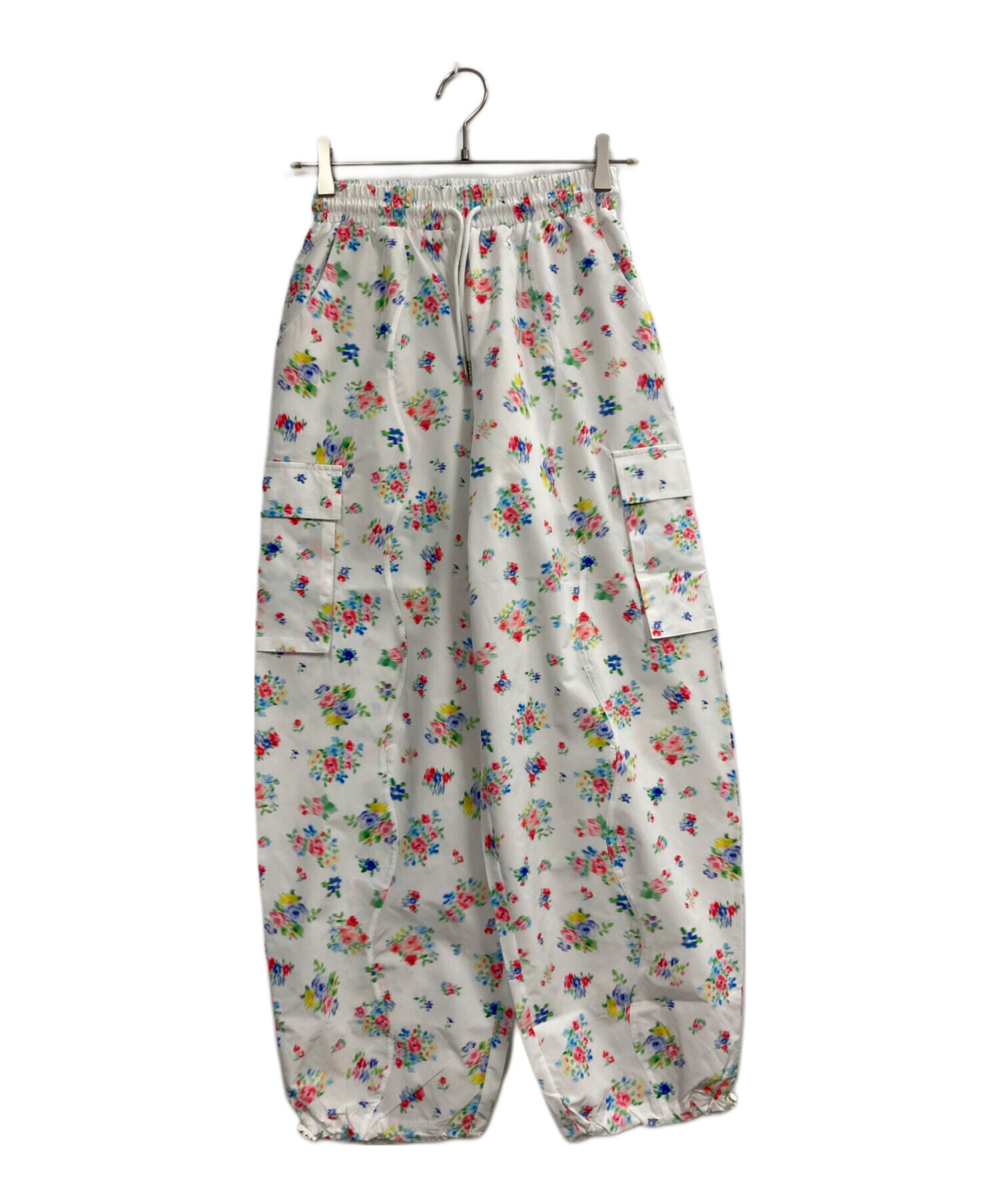 【POPPY】ポピー フローラルウェーブカーゴ 花柄 ホワイト 中古・古着通販】POPPY (ポピー) 花柄カーゴパンツ マルチカラー