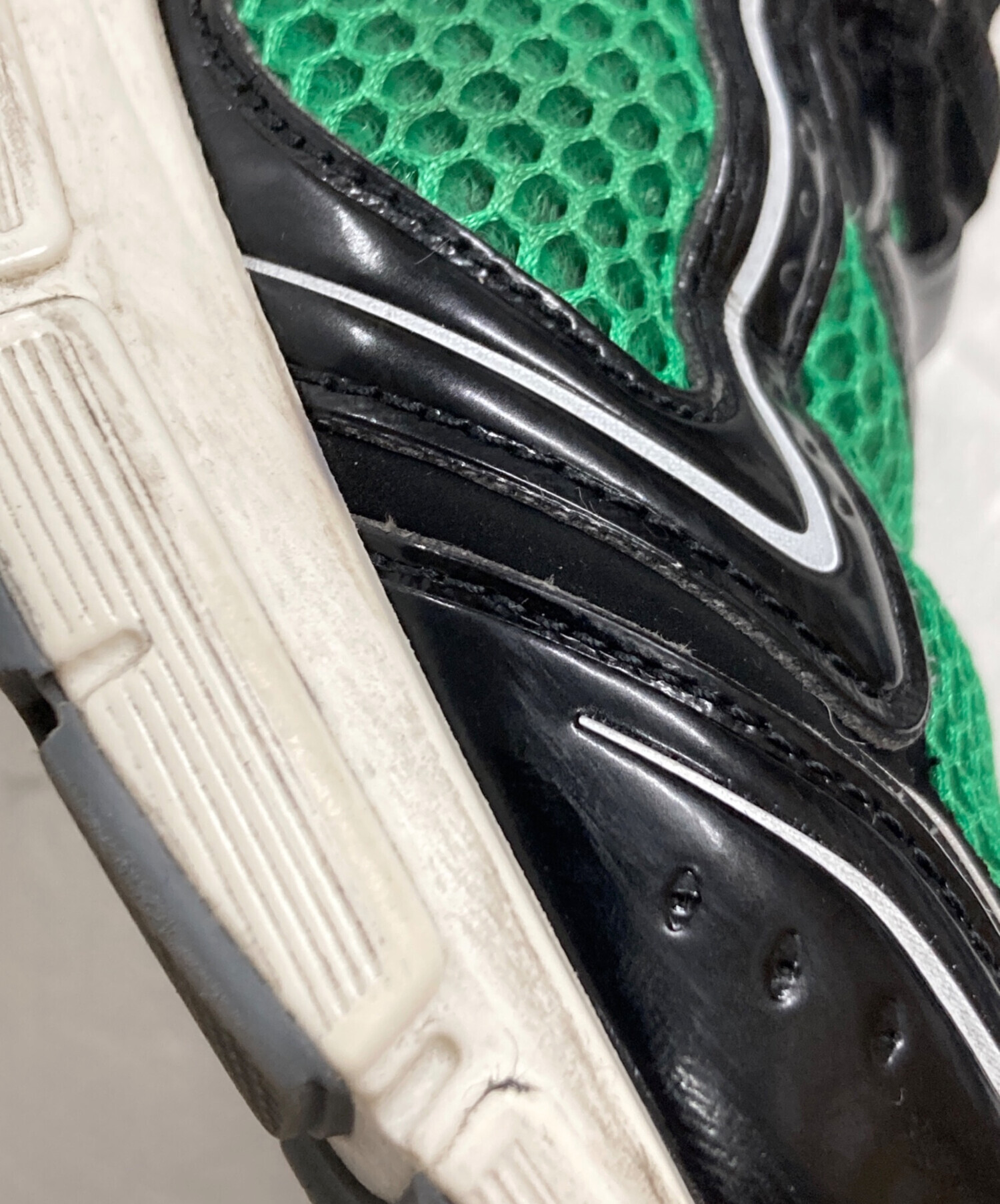中古・古着通販】GIVENCHY (ジバンシィ) TK-MX RUNNER グリーン サイズ 