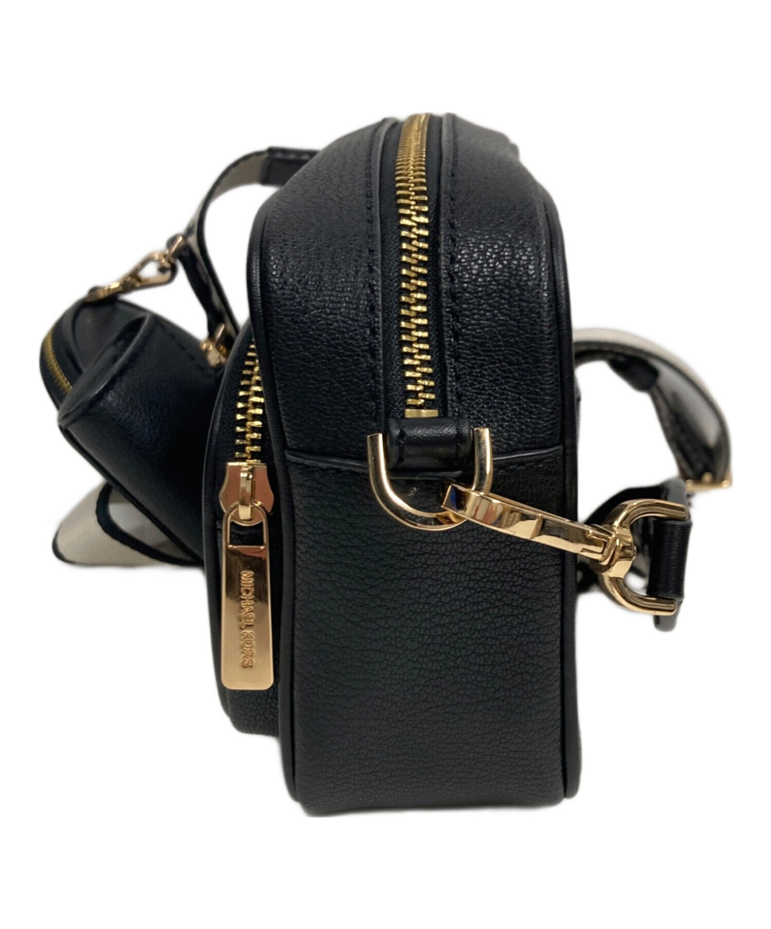MICHAEL KORS マイケルコース/JET SET ITEM ポケット クロスボディ/ブラック/35S5GTTC2L/Aランク/01【中古】 公式アウトレット】JET SET ITEM ポケット クロスボディ ウィズ