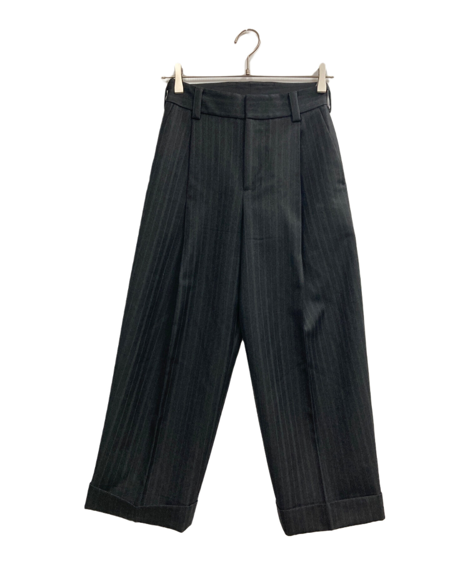 マーガレットハウエル×LOVAT ウールスラックス ストライプ チャコールグレー 中古・古着通販】MARGARET HOWELL (マーガレットハウエル) Lovat