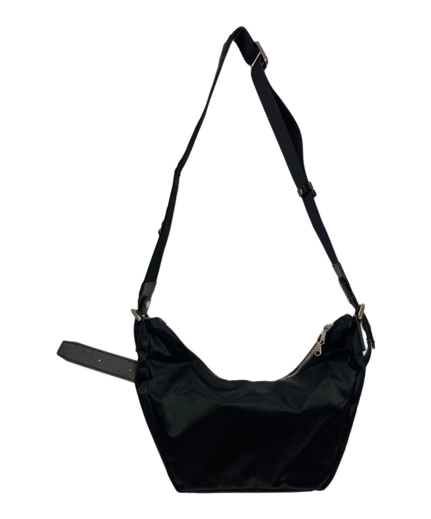 ラシット　アシンメトリーボディバッグ【THE CLOUDS NYLON】 Amazon | [ラシット] アシンメトリーボディバッグ【THE CLOUDS NYLON