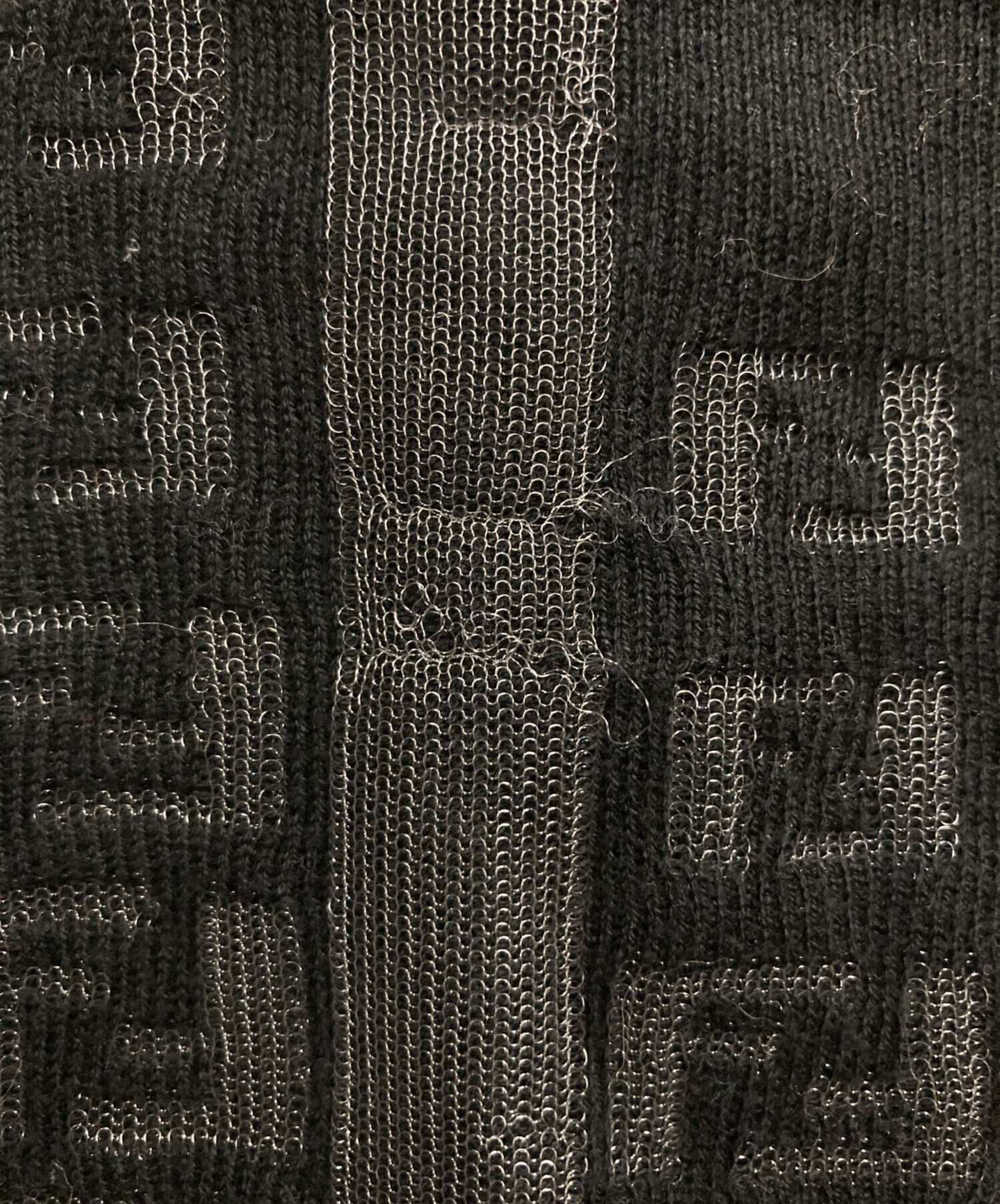 中古・古着通販】FENDI (フェンディ) ジオメトリック柄織り