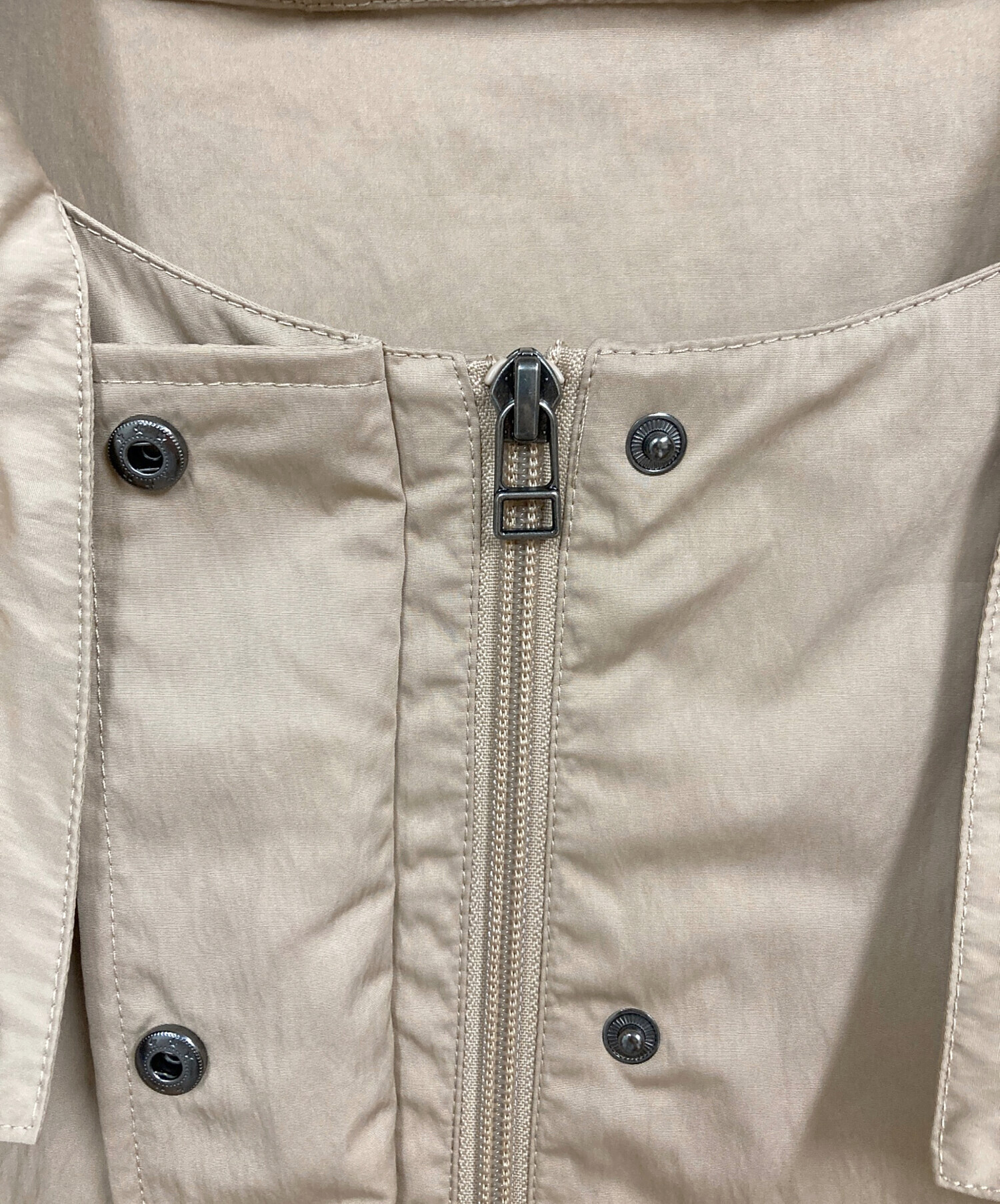 uniform experiment マウンテンパーカー L ベージュ 【古着】【中古】【送料無料】 中古・古着通販】RUIRUE BOUTIQUE (ルイルエブティック) マウンテン