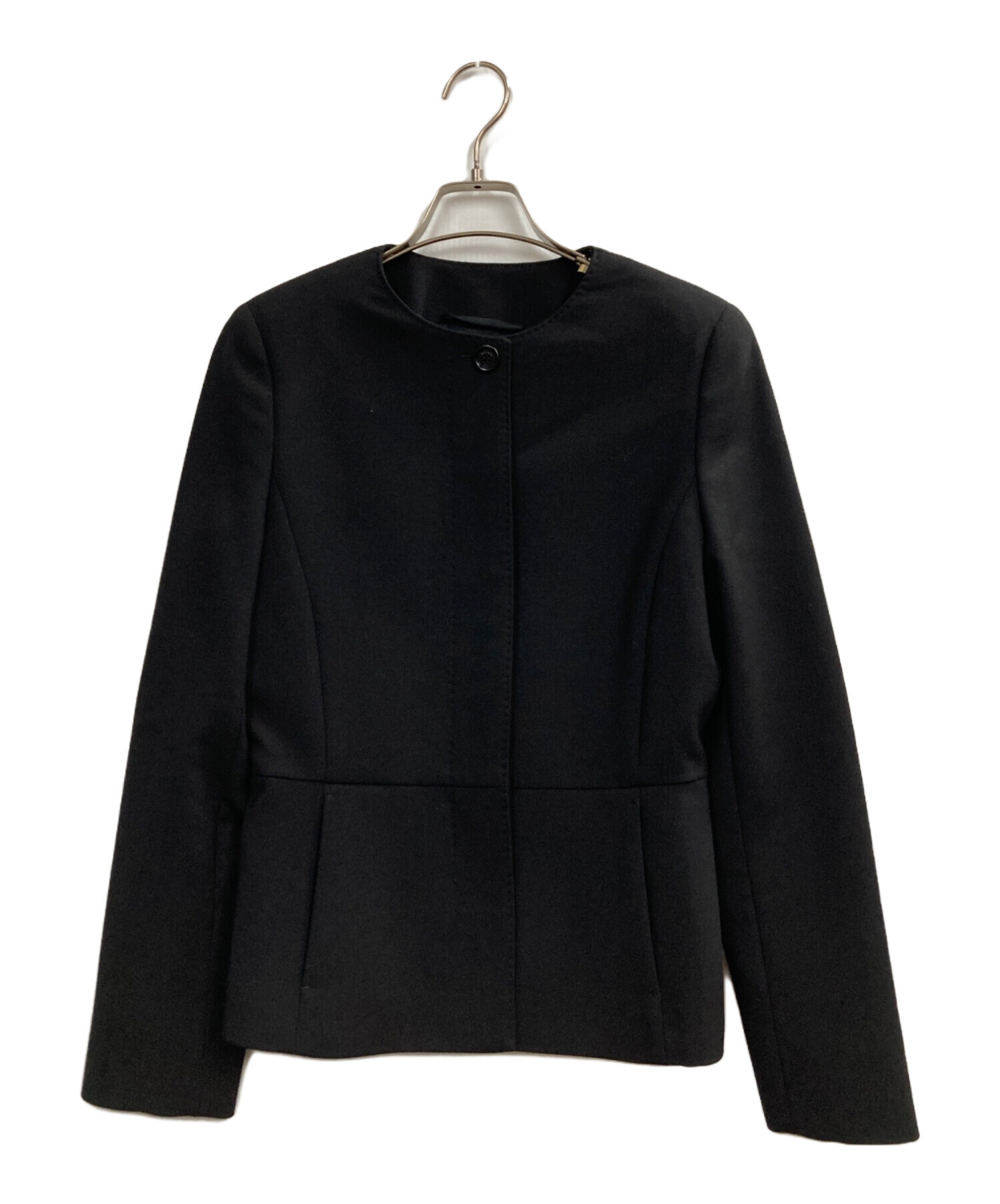 1617 新品未使用タグ付き✨ マックスマーラ ノーカラージャケット 黒色 38 中古・古着通販】MaxMara (マックスマーラ) ノーカラージャケット