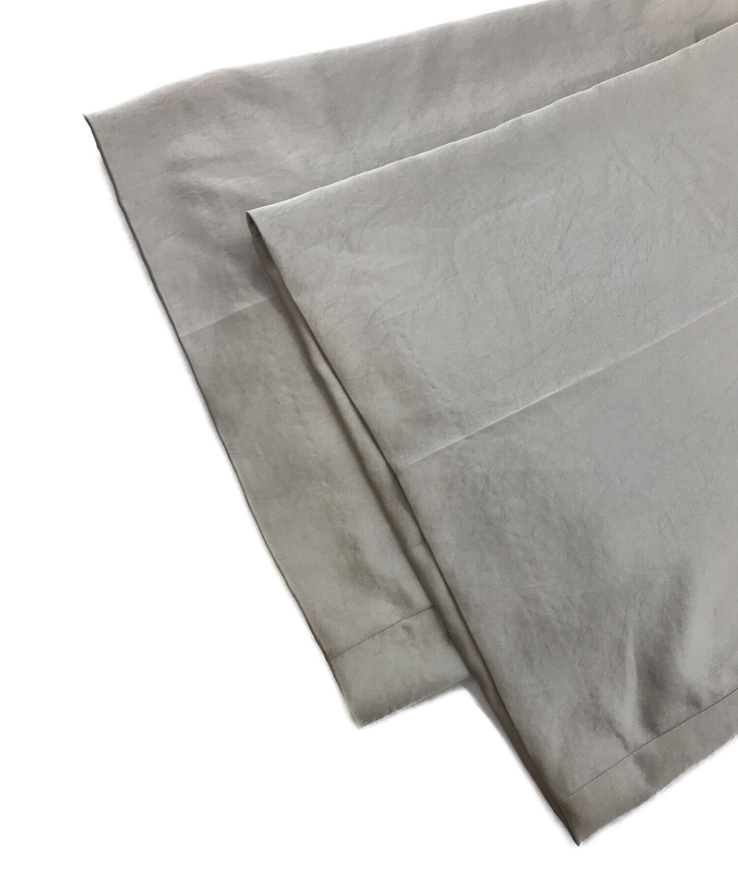 NOBLE サテンストレッチサロペット Noble（ノーブル）の「サテンストレッチサロペット（サロペット