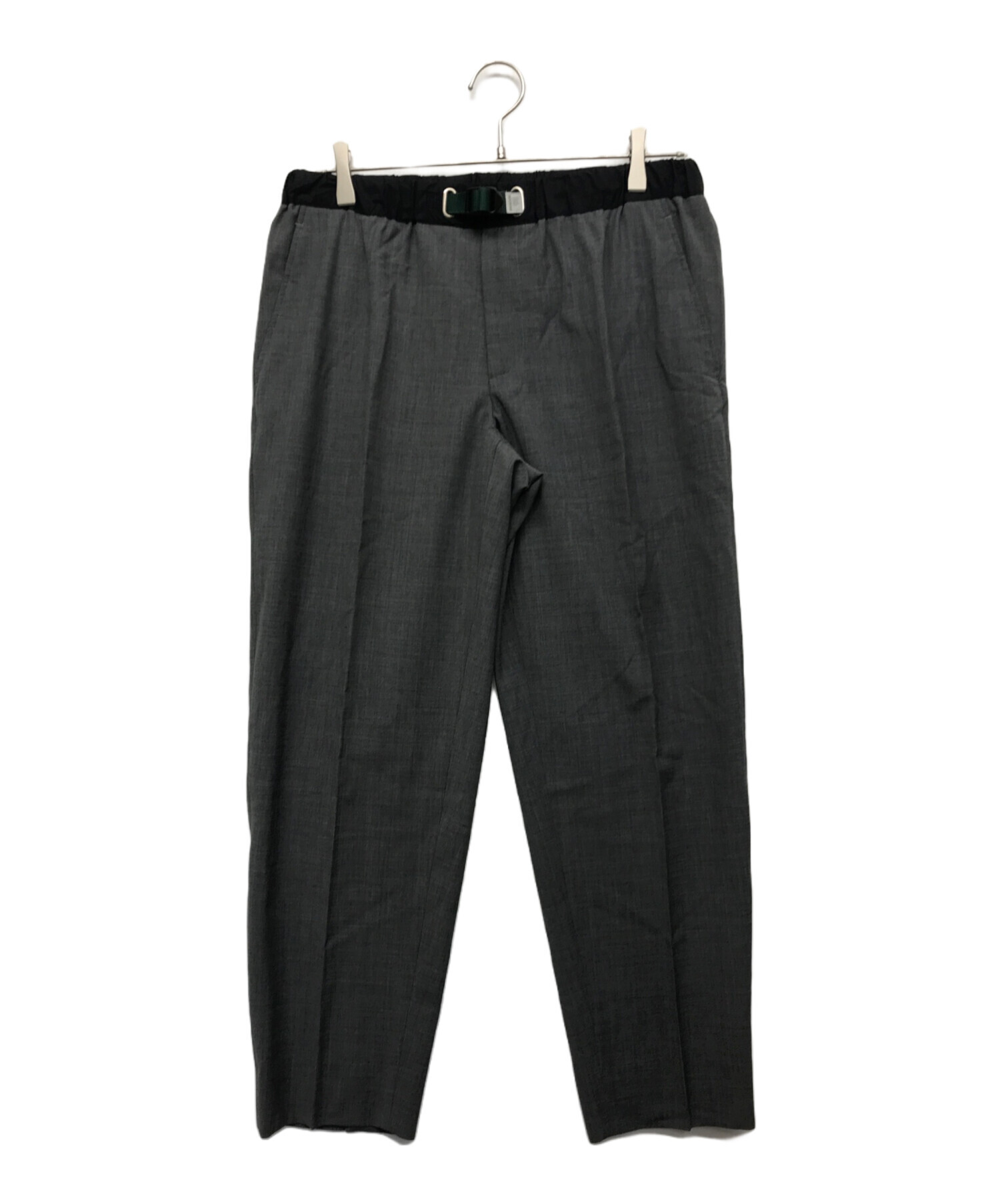 【美品】kolorBEACON（カラービーコン）イージースラックスのグレーパンツ 美品】kolorBEACON（カラービーコン）イージースラックスの