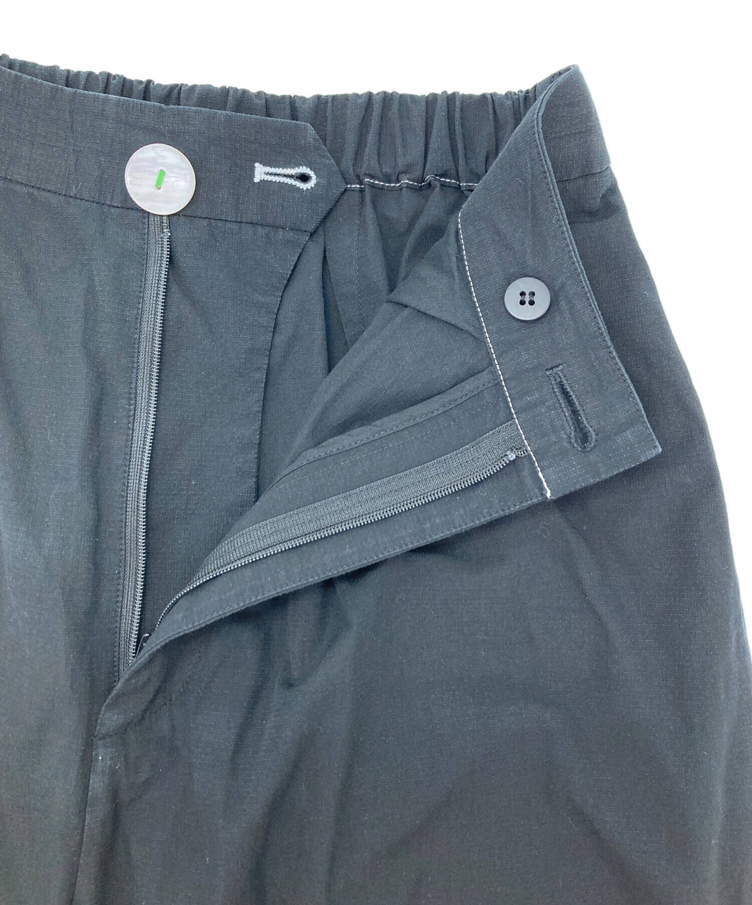 中古・古着通販】nagonstans (ナゴンスタンス) ROUND PANTS ブラック